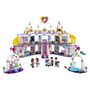 Voir la diapositive 2 : LEGO Friends 41450 - Le centre commercial de Heartlake City