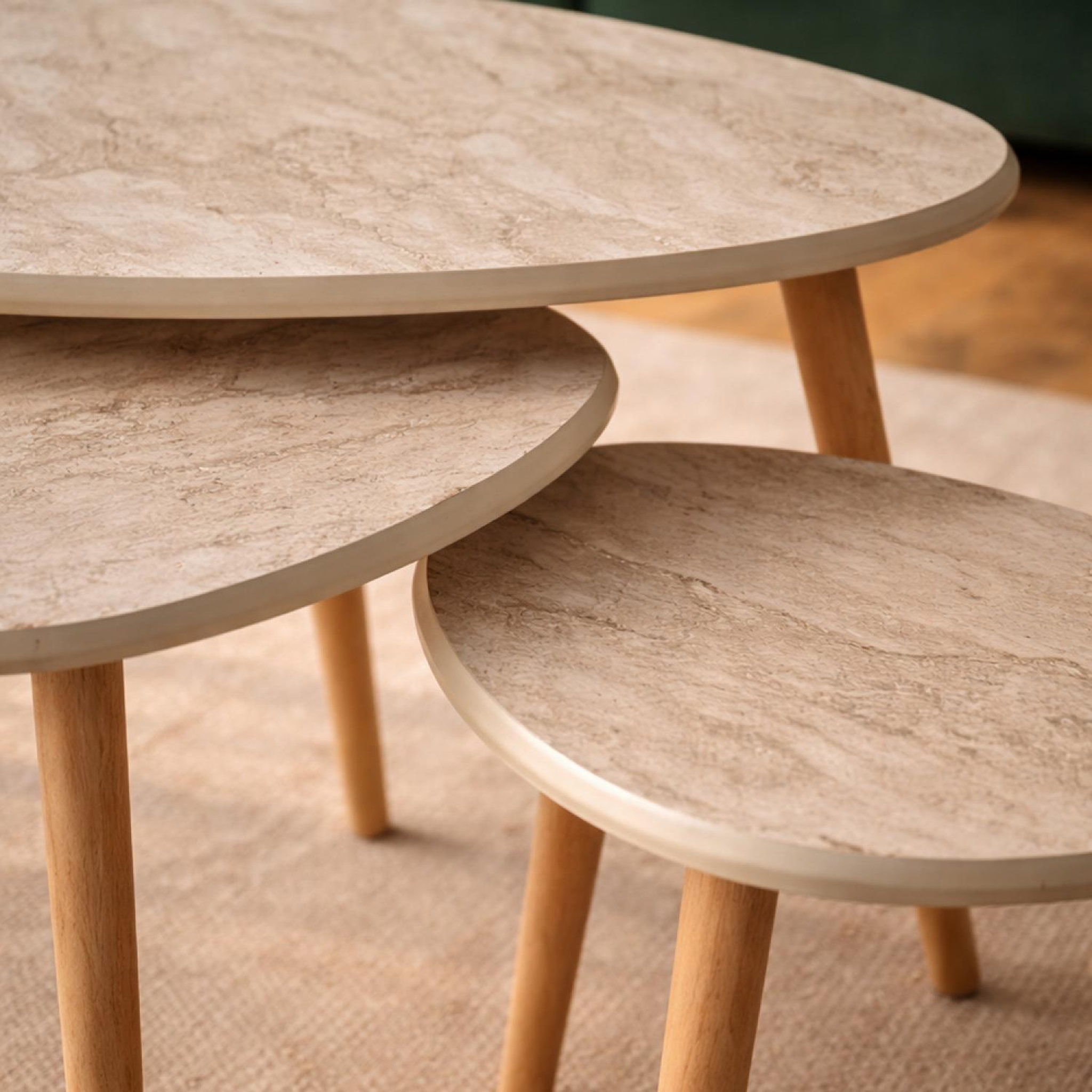 Voir la diapositive 4 : CONCEPT USINE Set de 3 tables gigognes design effet travertin tira