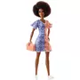 BARBIE Coffret poupée Barbie + 4 tenues fashion