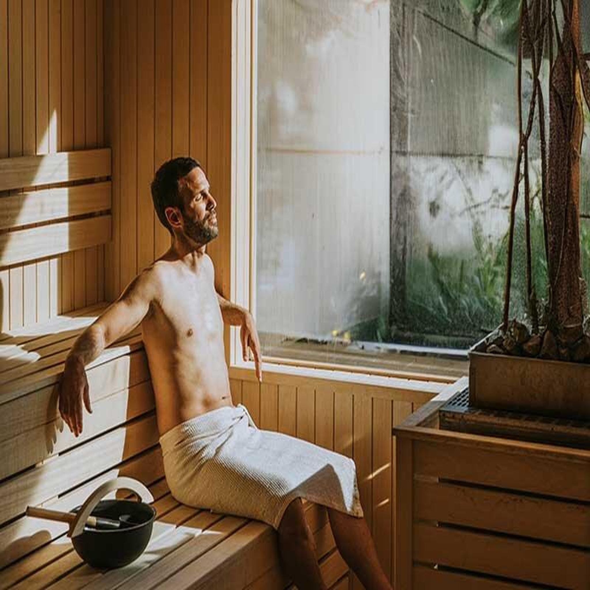 Voir la diapositive 2 : Smartbox Détente et relaxation : séance de bien-être et accès spa - coffret cadeau bien-être