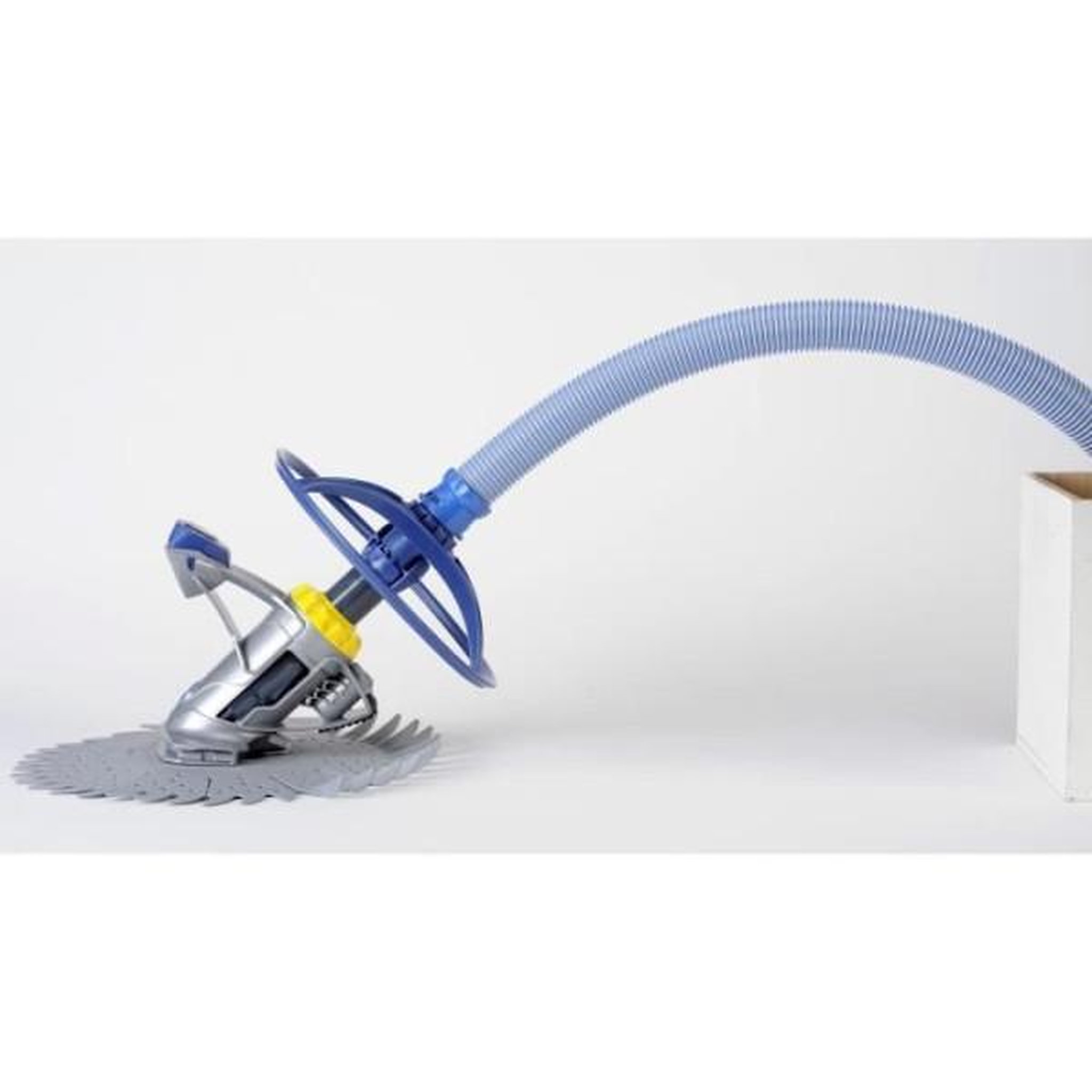 Voir la diapositive 2 : Zodiac Aspirateur de fond zodiac baracuda r3