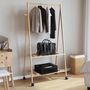 Voir la diapositive 3 : VIDAXL Porte vêtements et étagères et roulettes 96x45,5x155,5cm bambou