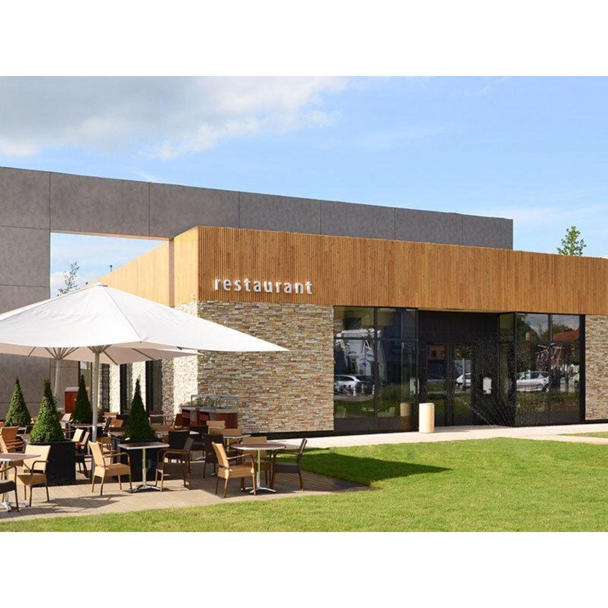 Smartbox Saint-Valentin en amoureux : dîner romantique en France - Coffret Cadeau Gastronomie