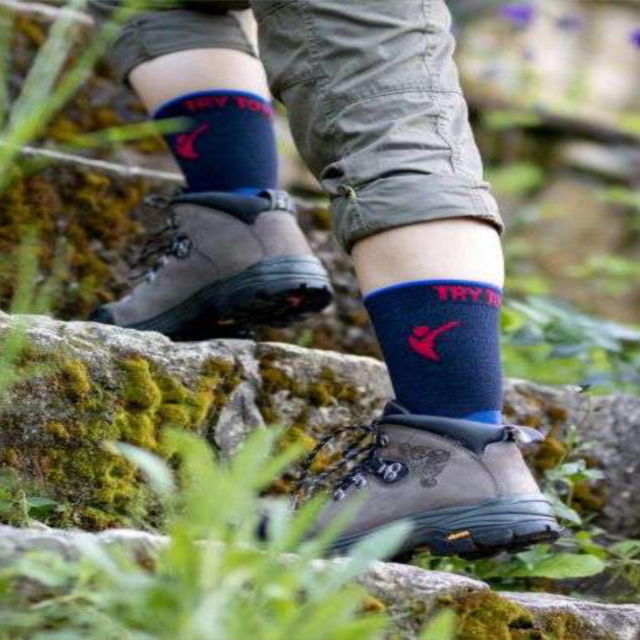 Voir la diapositive 3 : TRY TO FLY Chaussettes de randonnée fines laine mérinos bleues