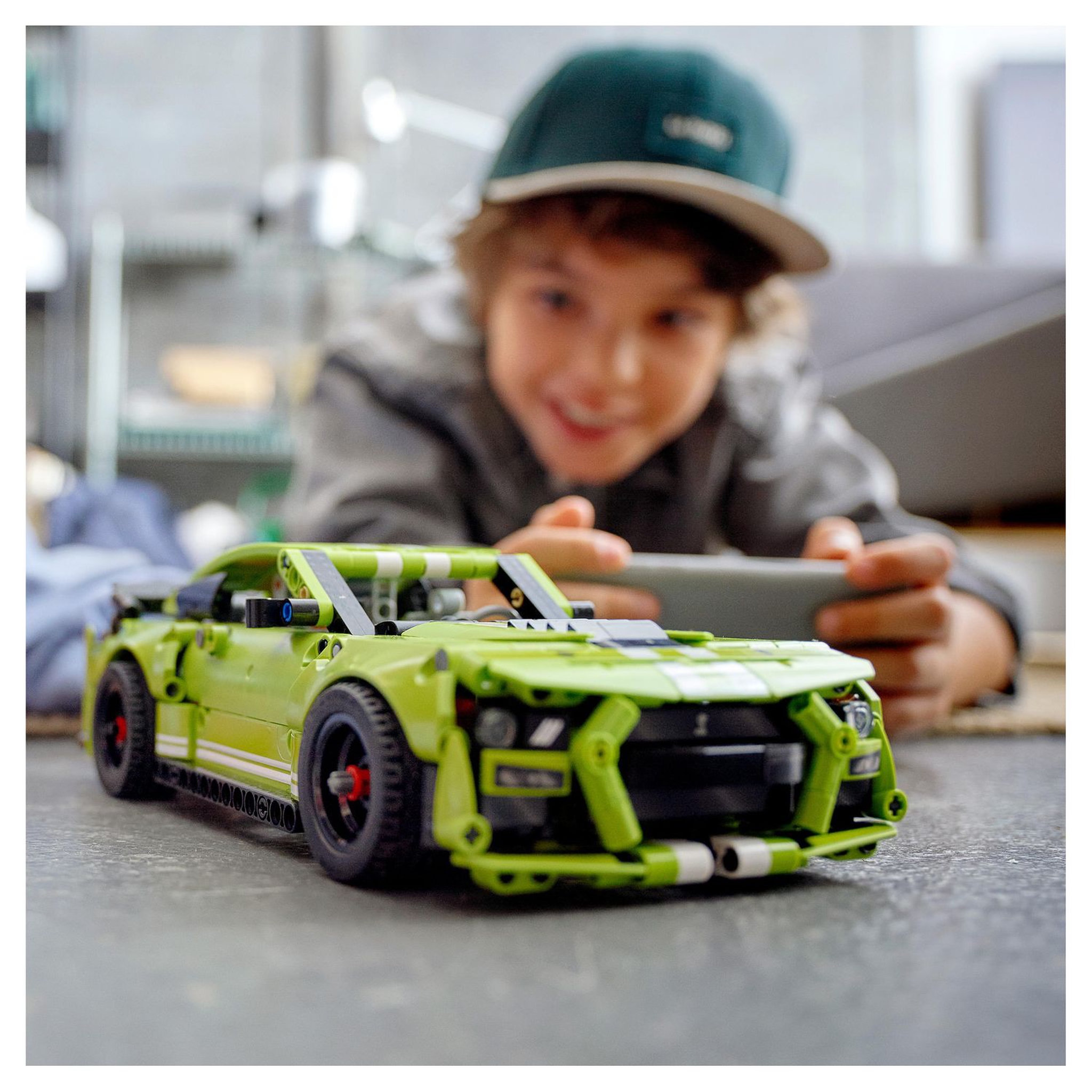 Voir la diapositive 8 : LEGO Technic 42138 La Ford Mustang Shelby GT500 Jouet Voiture de Course