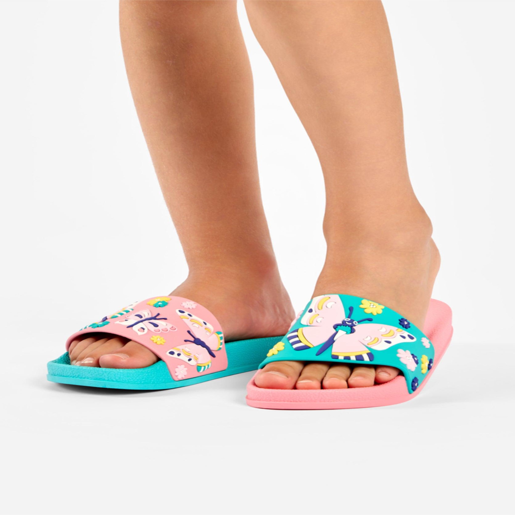 Voir la diapositive 2 : DEDOLES Claquettes enfants papillons doux