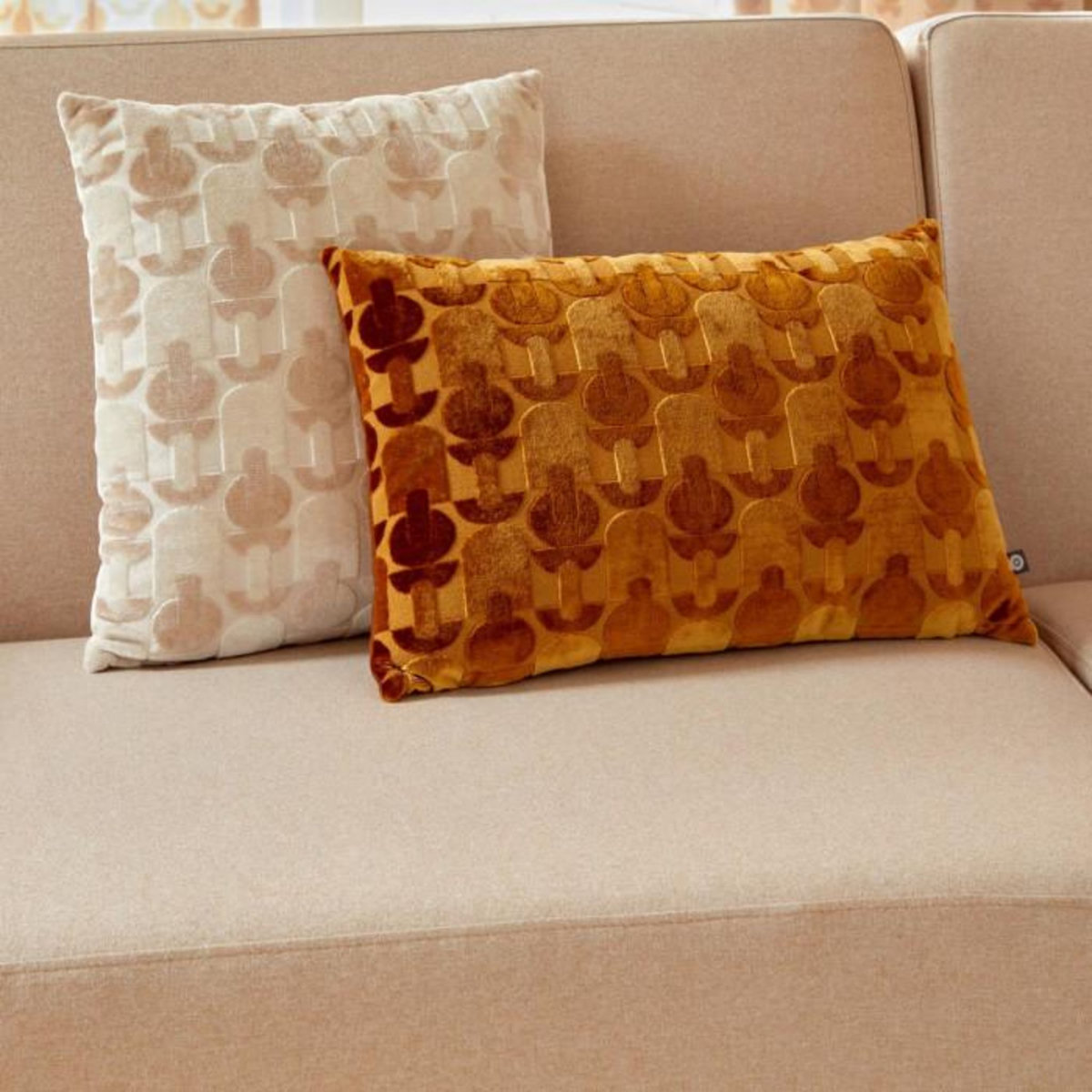 ATMOSPHERA Coussin Jacquard en Velours  Luna  30x50cm Ocre