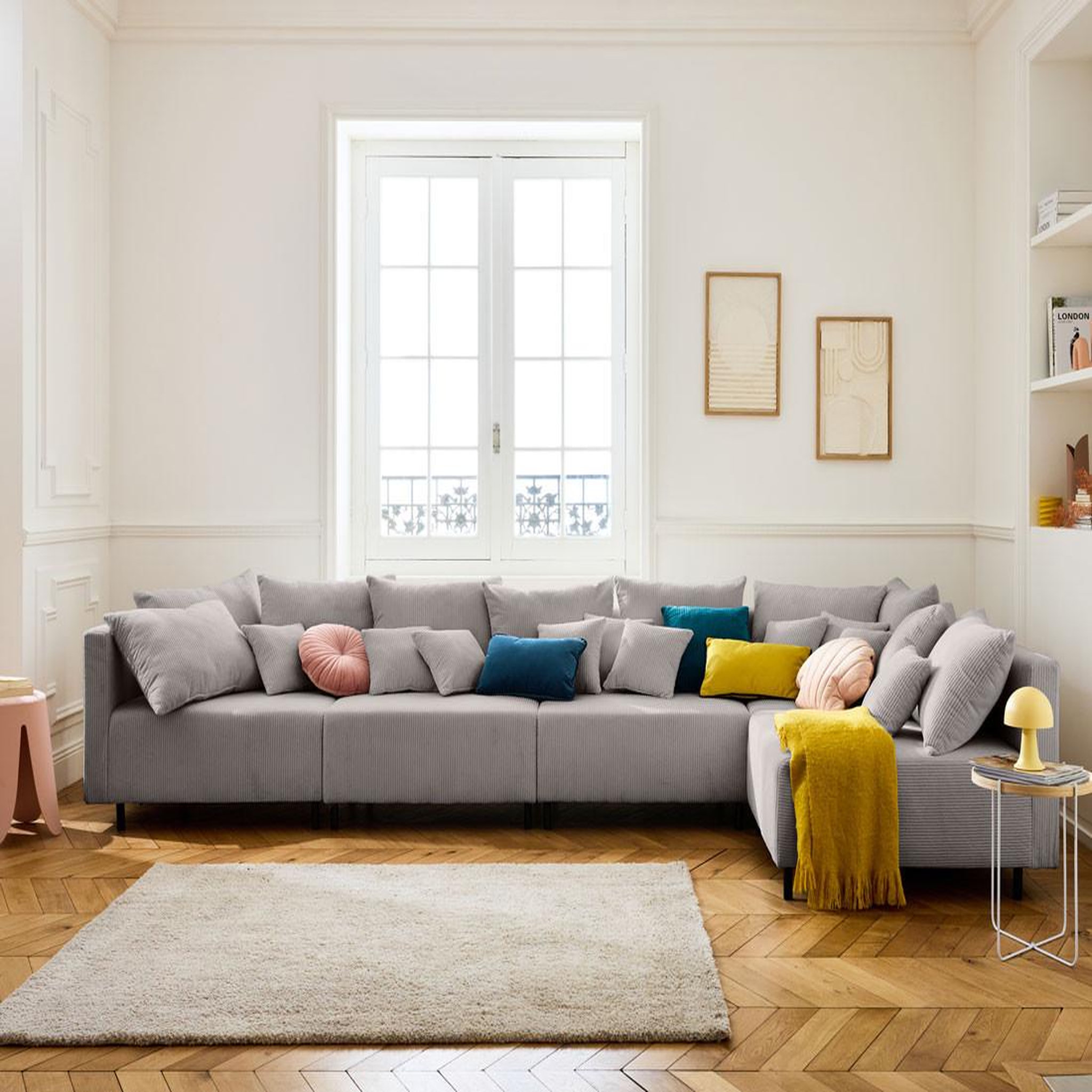 LISA DESIGN Edinburg - canapé modulable d'angle réversible 5 places - en velours côtelé. Coloris disponibles : Beige, Noir, Jaune, Gris, Bleu, Vert, Orange