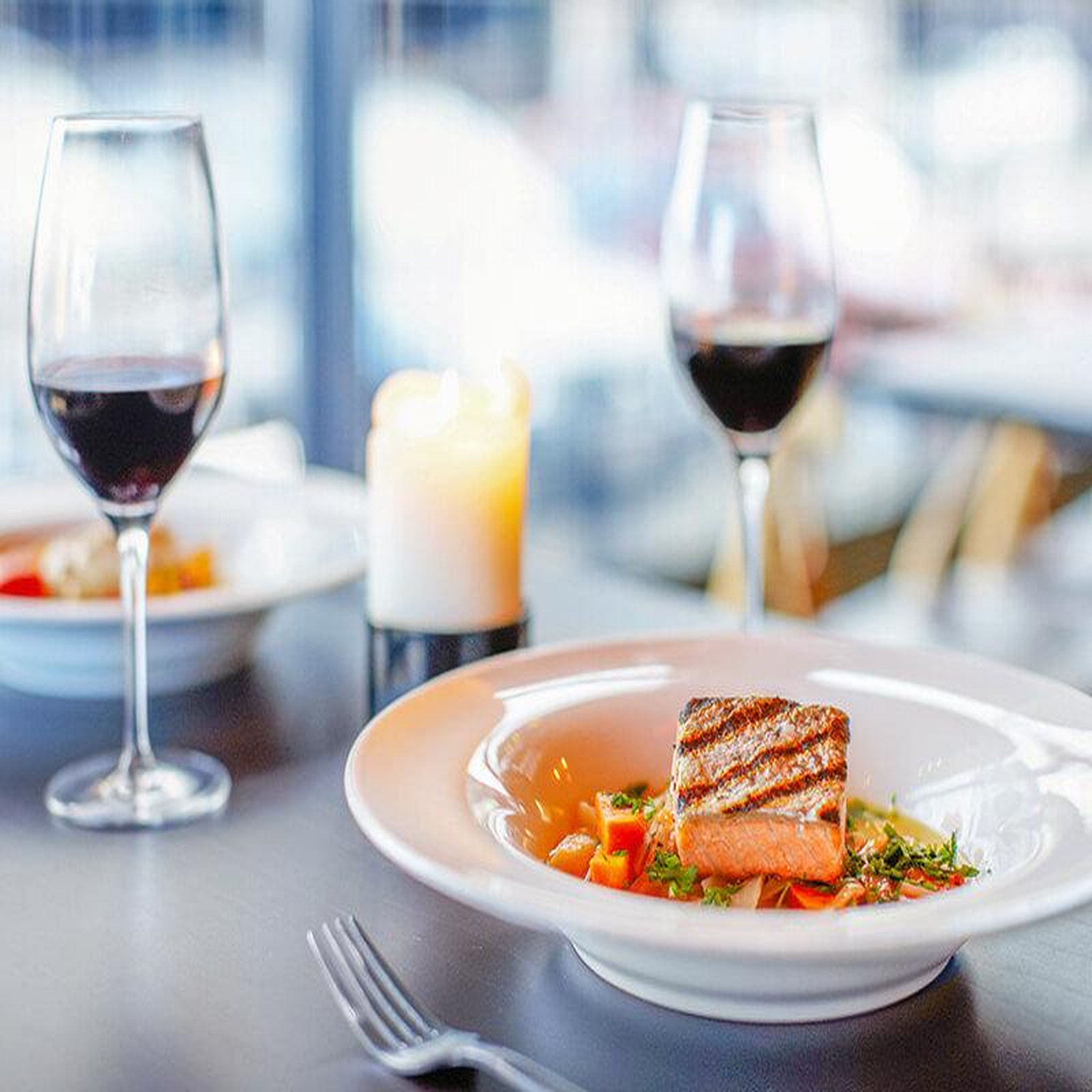 Voir la diapositive 2 : Smartbox Repas de chef en duo à nice - coffret cadeau gastronomie