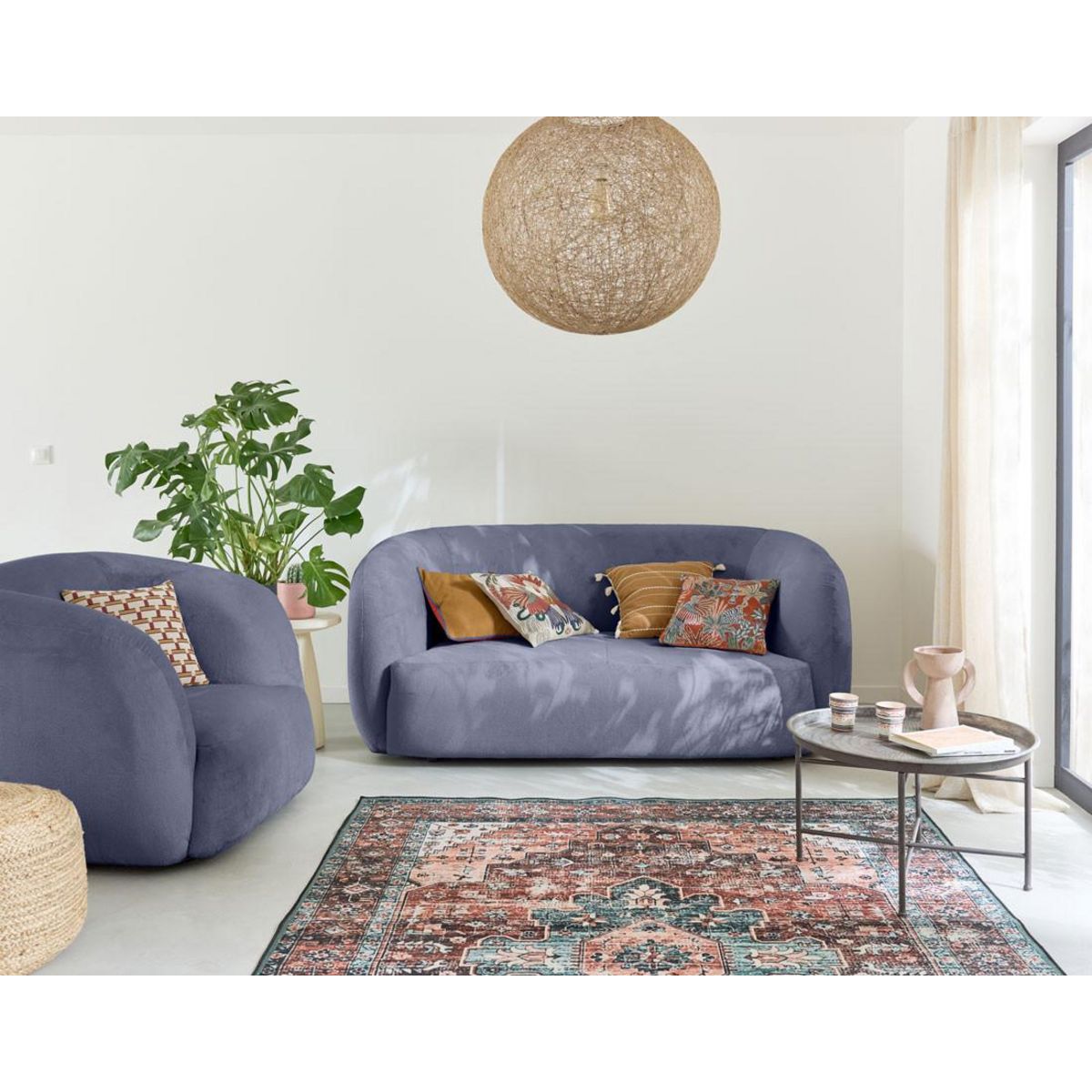 LISA DESIGN Ernee - fauteuil cocon - en velours