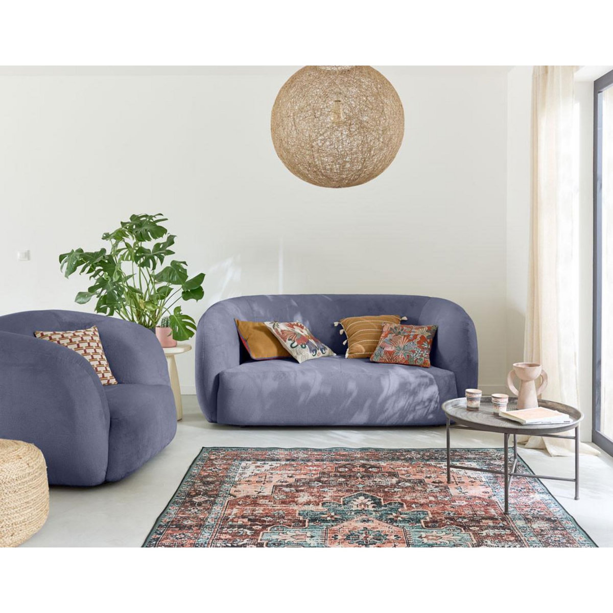 LISA DESIGN Ernee - fauteuil cocon - en velours