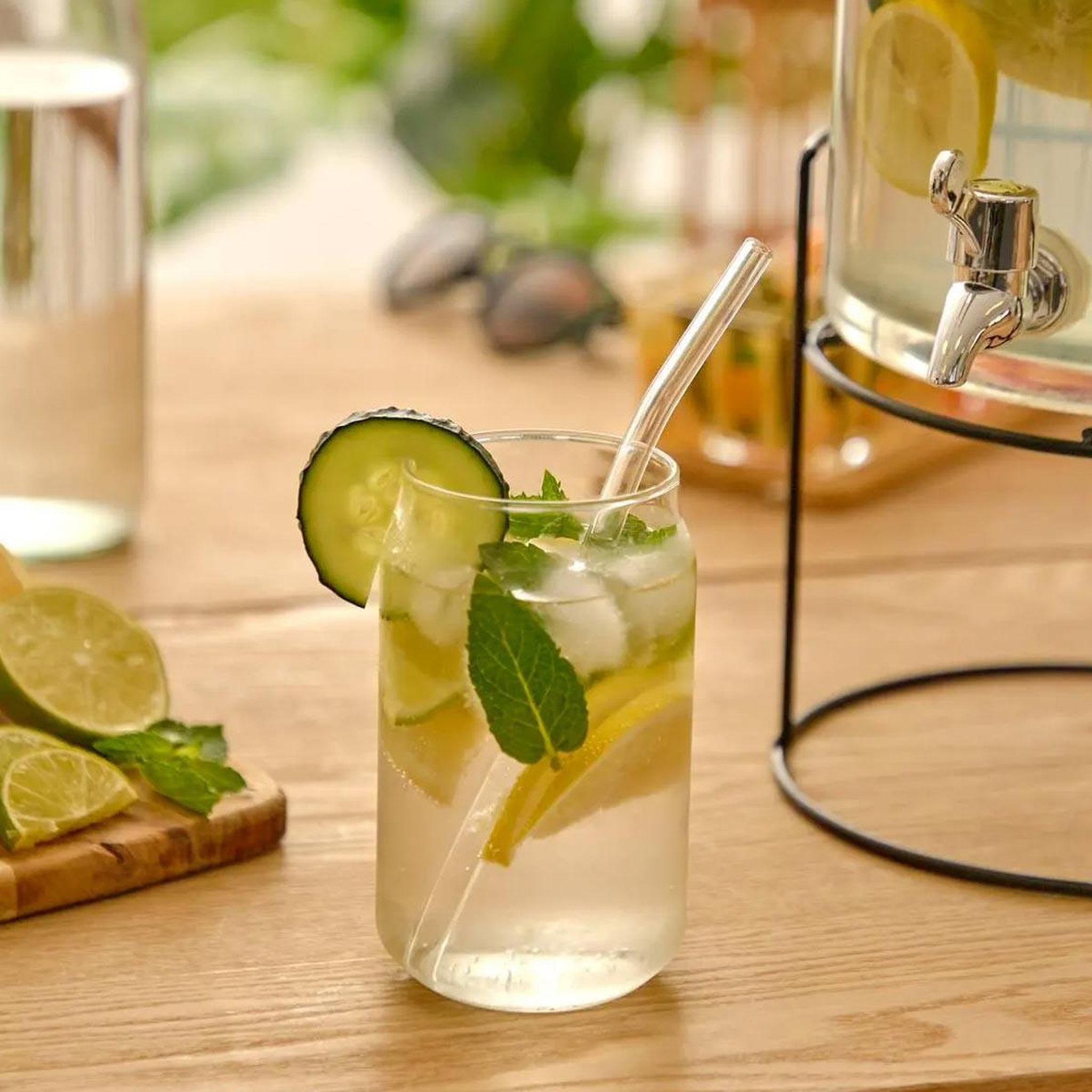 Voir la diapositive 2 : SECRET DE GOURMET Verre cannette avec paille  julie  52cl transparent