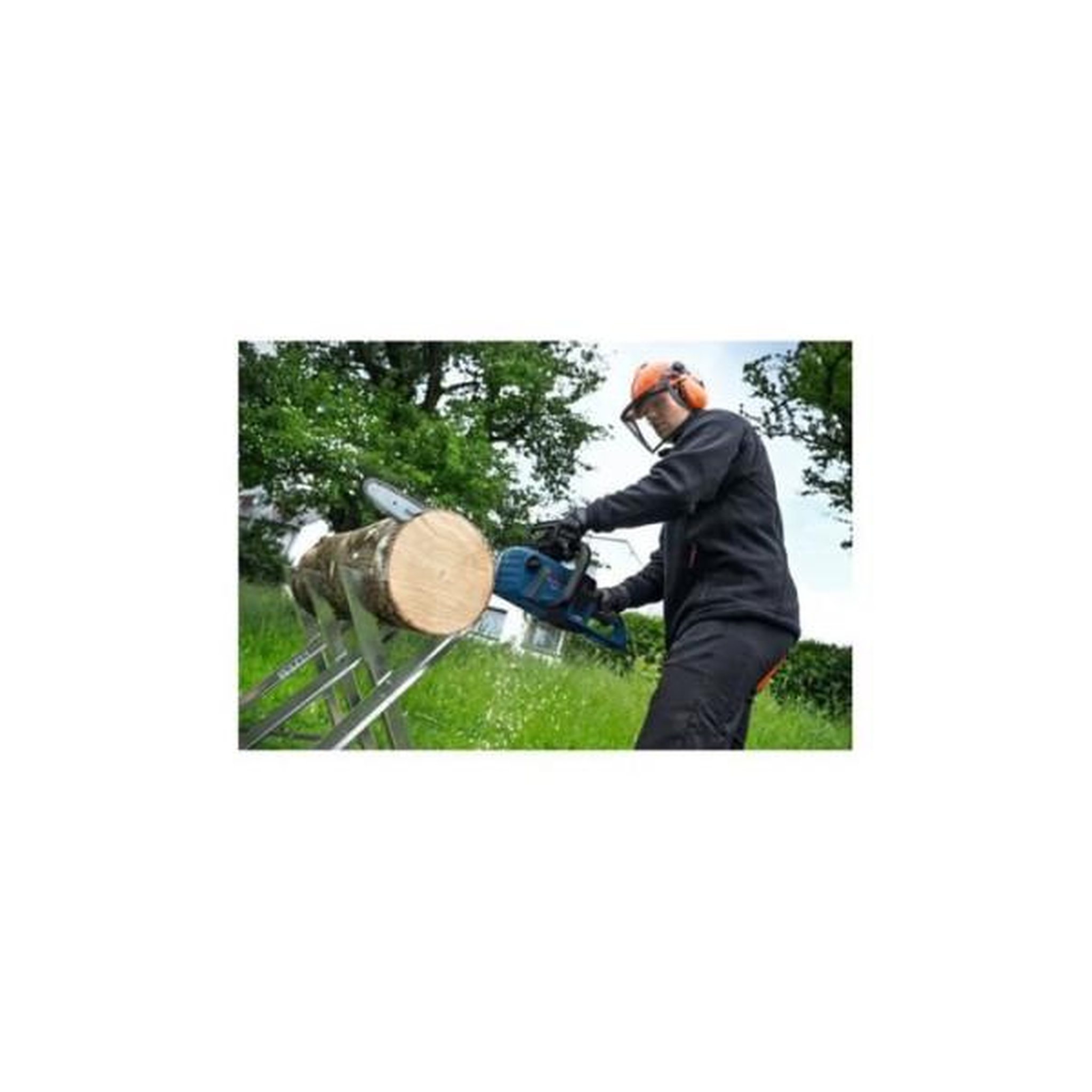 Voir la diapositive 5 : BOSCH Tronçonneuse 18V GKE 18V 40 Professional (sans batterie ni chargeur) BOSCH 06008D3000