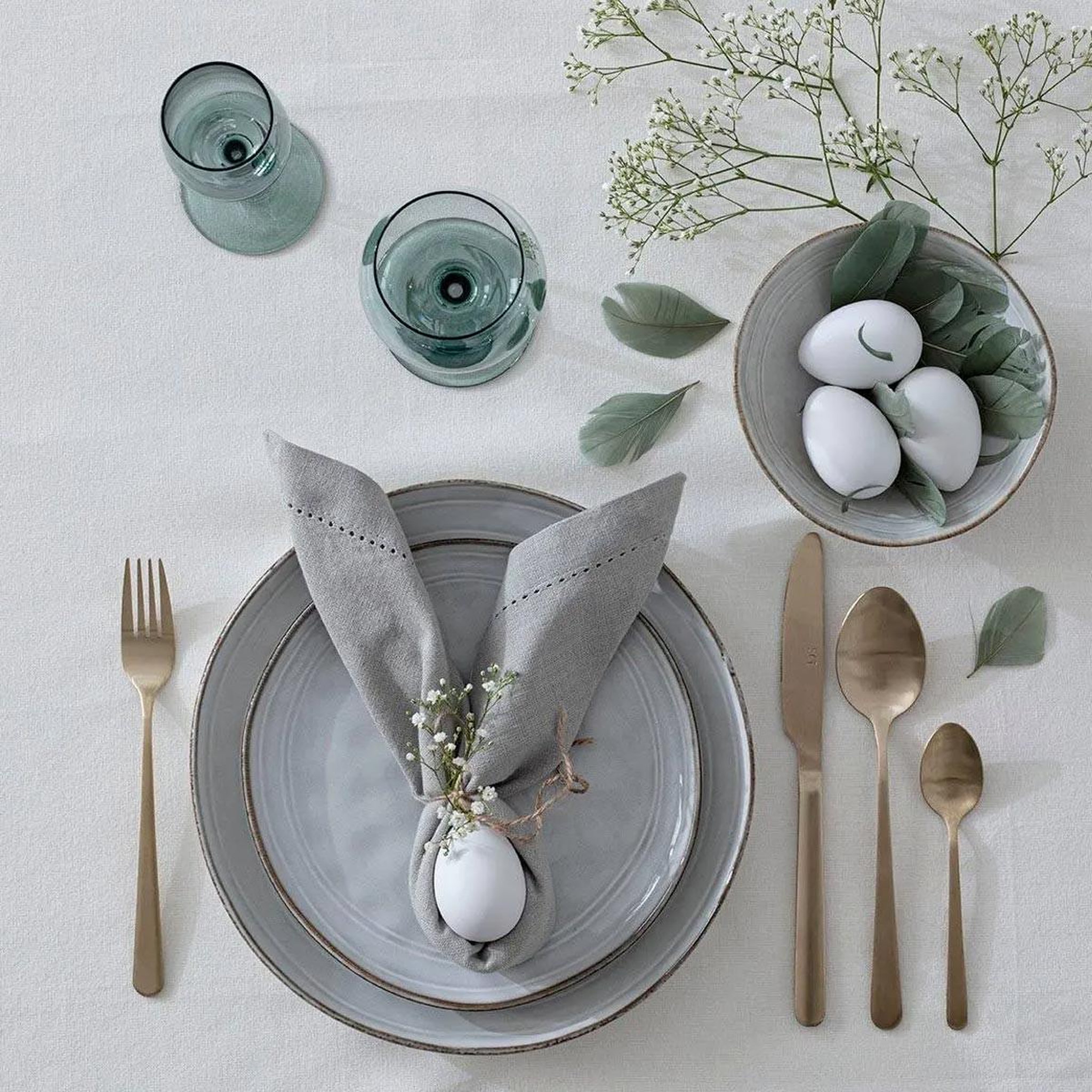 Voir la diapositive 4 : ATMOSPHERA Lot de 4 serviettes de table  chambray  40x40cm gris clair