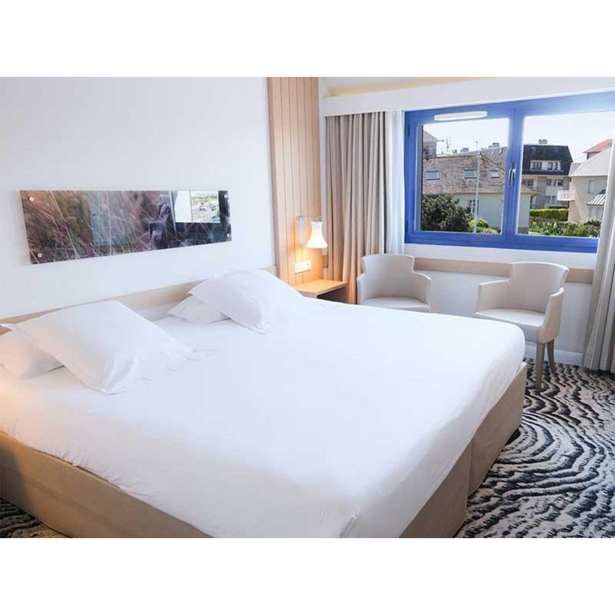 Smartbox Thalazur Ouistreham 4* : 2 jours avec petit déjeuner et accès à l'Espace spa marin - Coffret Cadeau Séjour