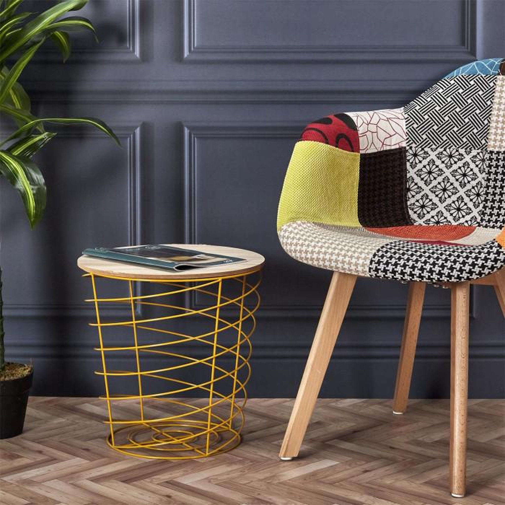 Voir la diapositive 3 : Paris Prix Table d'Appoint Design  Cyclone  40cm Jaune