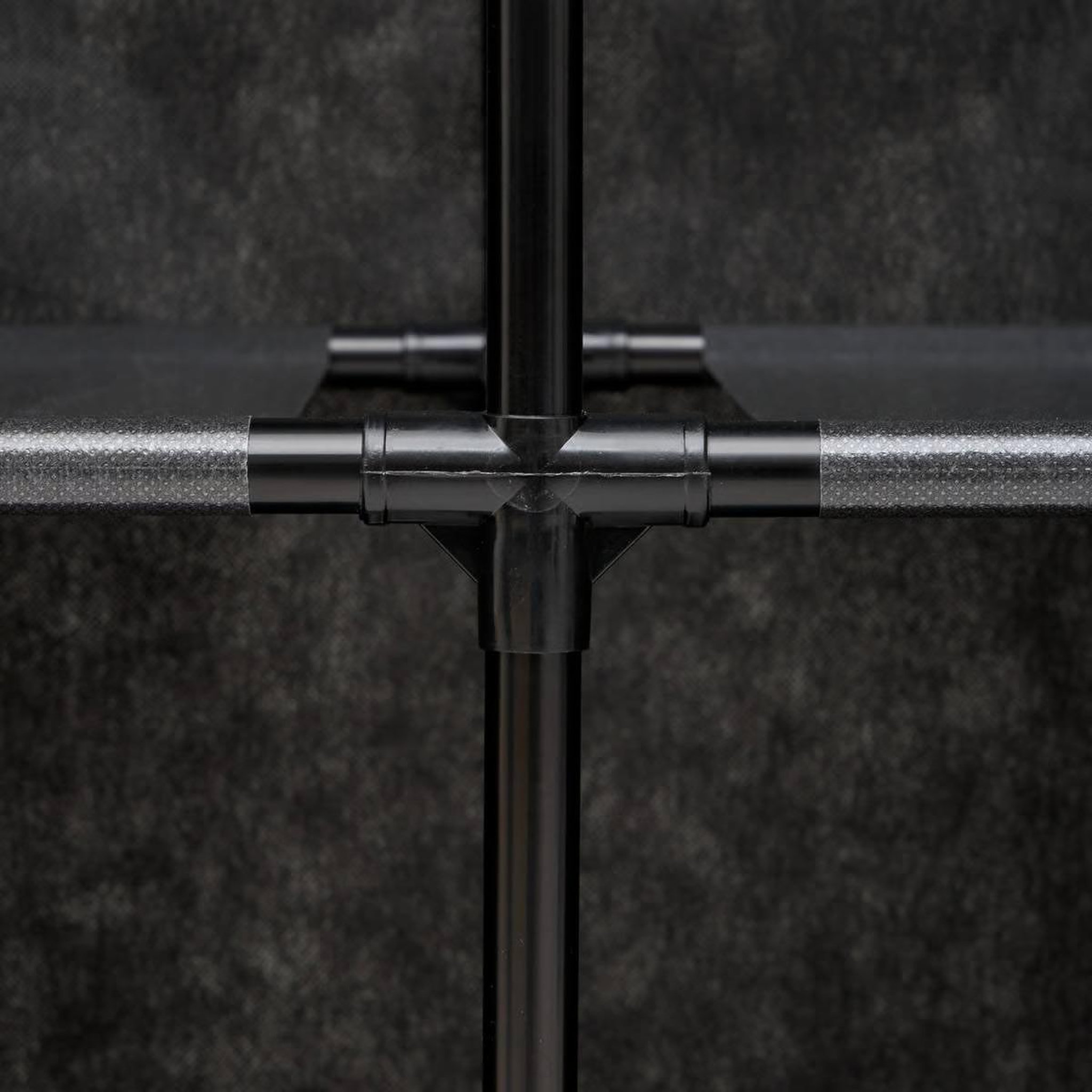Voir la diapositive 6 : FIVE Penderie double 1 étagère  dressy  140cm noir