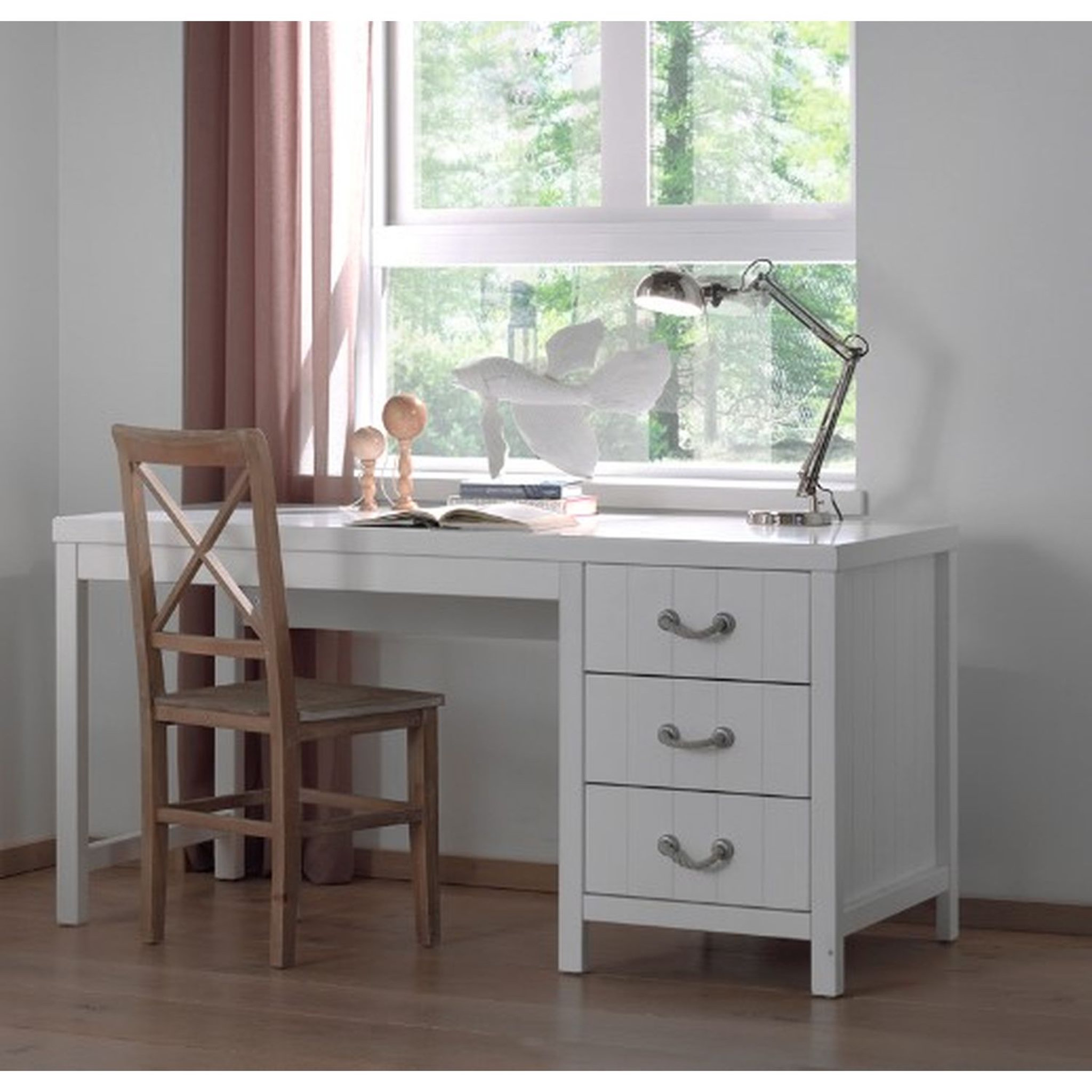 Voir la diapositive 2 : Bureau enfant  coloris blanc laqué MARINE