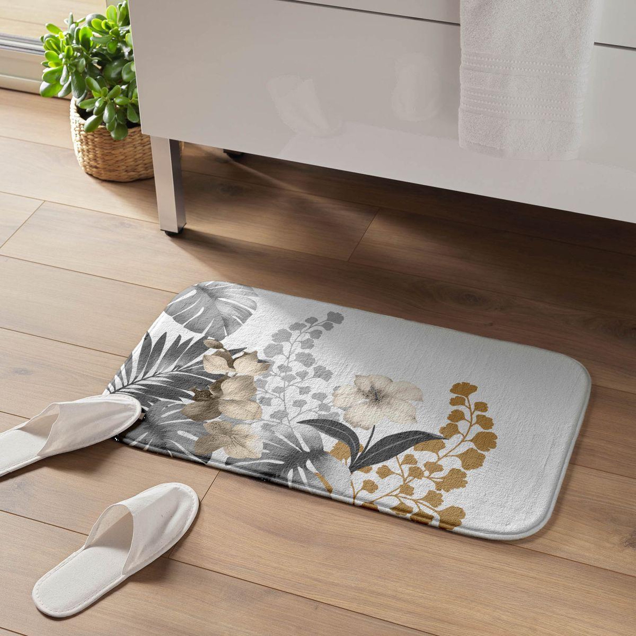 Voir la diapositive 5 : Douceur d'Intérieur Tapis de bain  kelly  45x75cm blanc