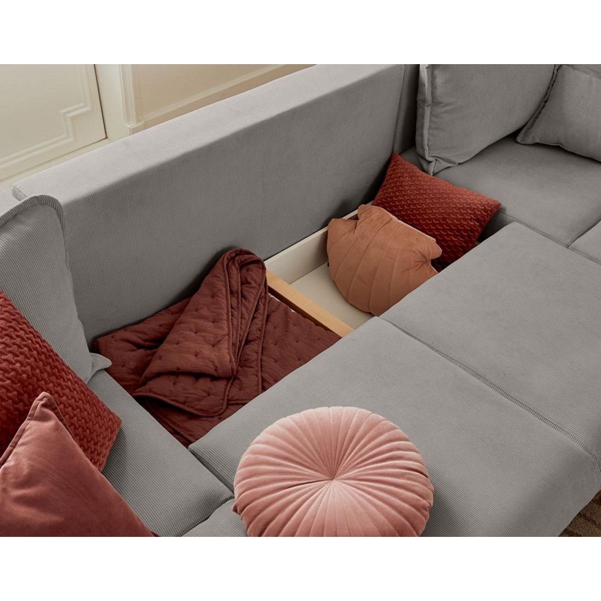 LISA DESIGN Albane - canapé panoramique en u - 7 places - convertible avec coffre - en velours côtelé