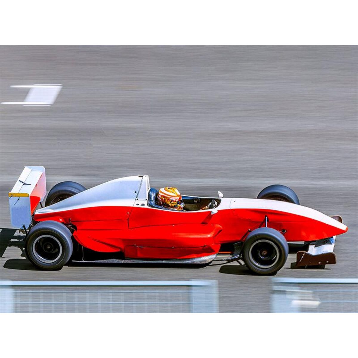 Smartbox Stage de pilotage : 6 tours sur le circuit de Pau-Arnos en Formule 3 - Coffret Cadeau Sport & Aventure