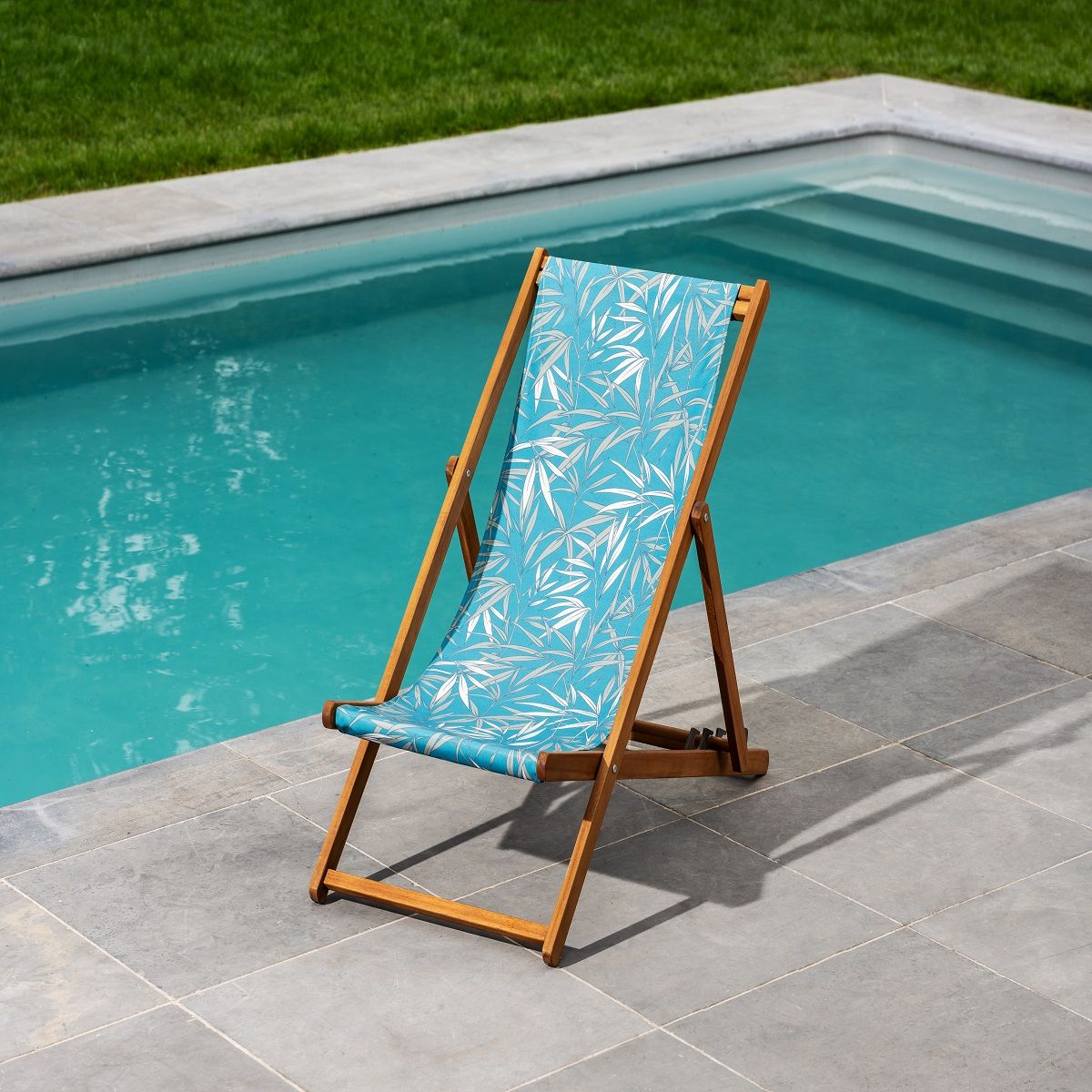 GARDENSTAR Chilienne - Bois d'acacia - Bleu azur