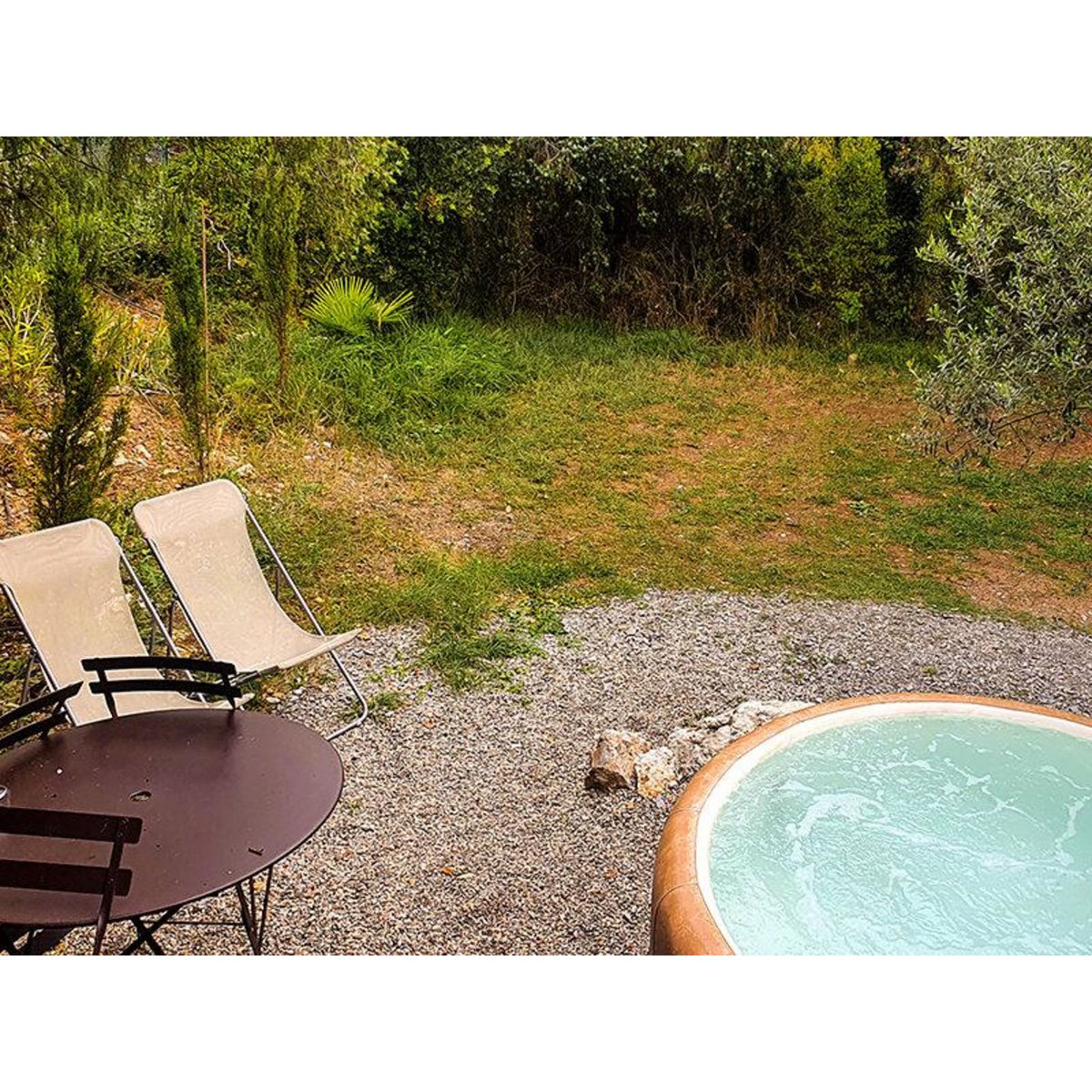 Smartbox 2 jours insolites en carré d'étoiles avec panier gourmand en Ardèche - Coffret Cadeau Séjour