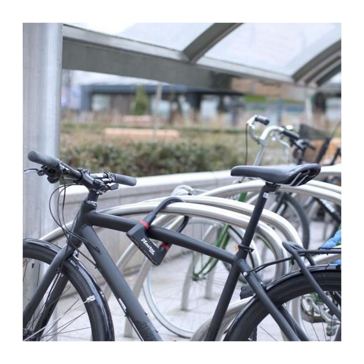 Master lock Antivol Vélo U Compact [A Clé] [Antivol Certifié] 8278EURDPRO