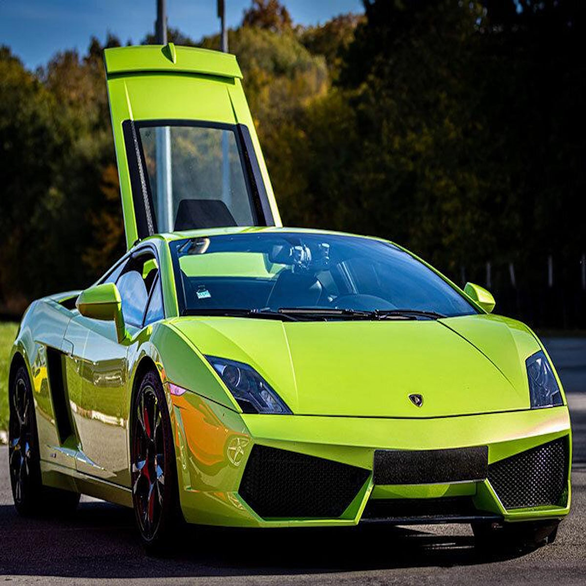 Smartbox Stage de pilotage : 3 tours sur le circuit de Lohéac en Lamborghini Gallardo LP 560 - Coffret Cadeau Sport & Aventure