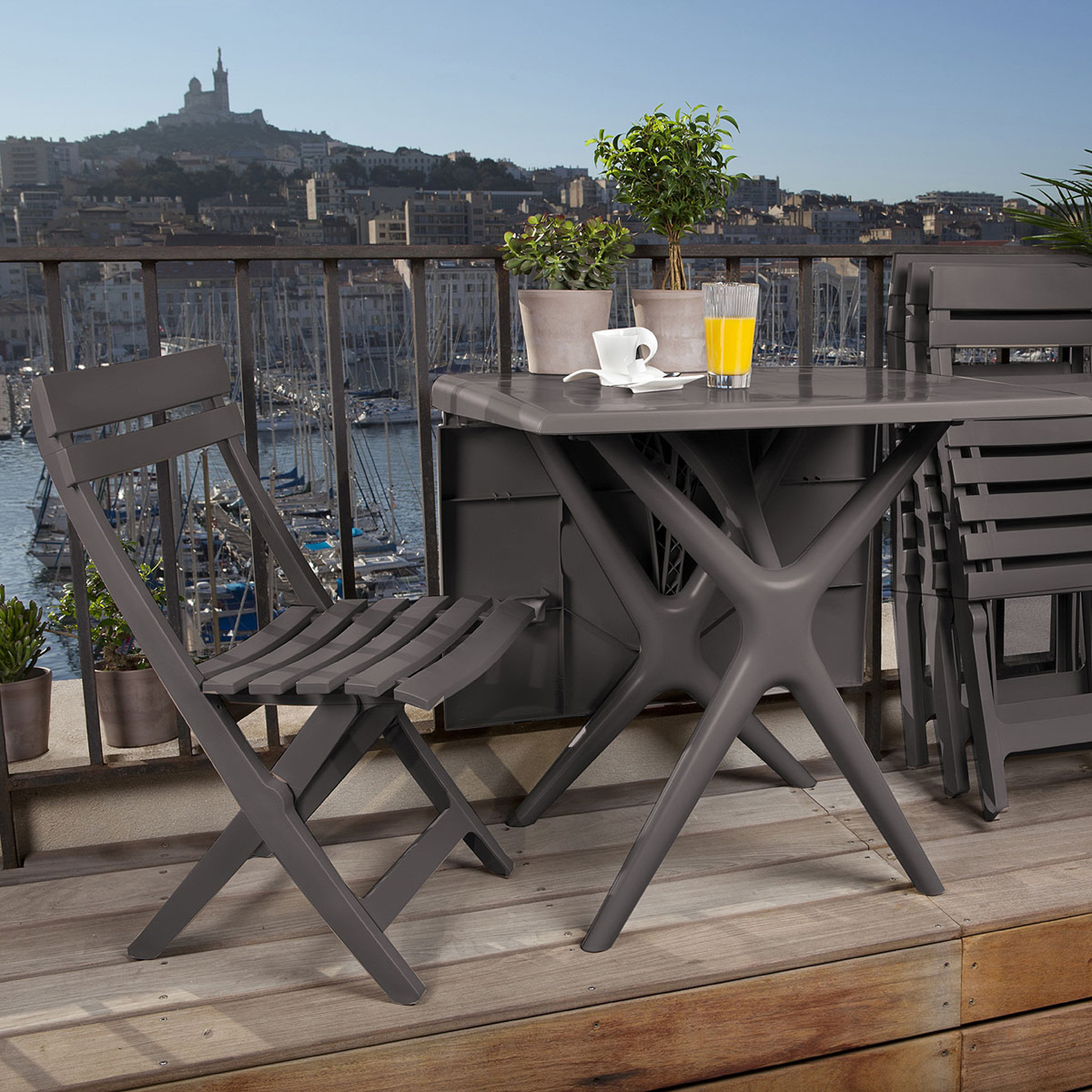 Voir la diapositive 2 : GROSFILLEX Chaise de jardin pliante - Résine - Anthracite - MIAMI