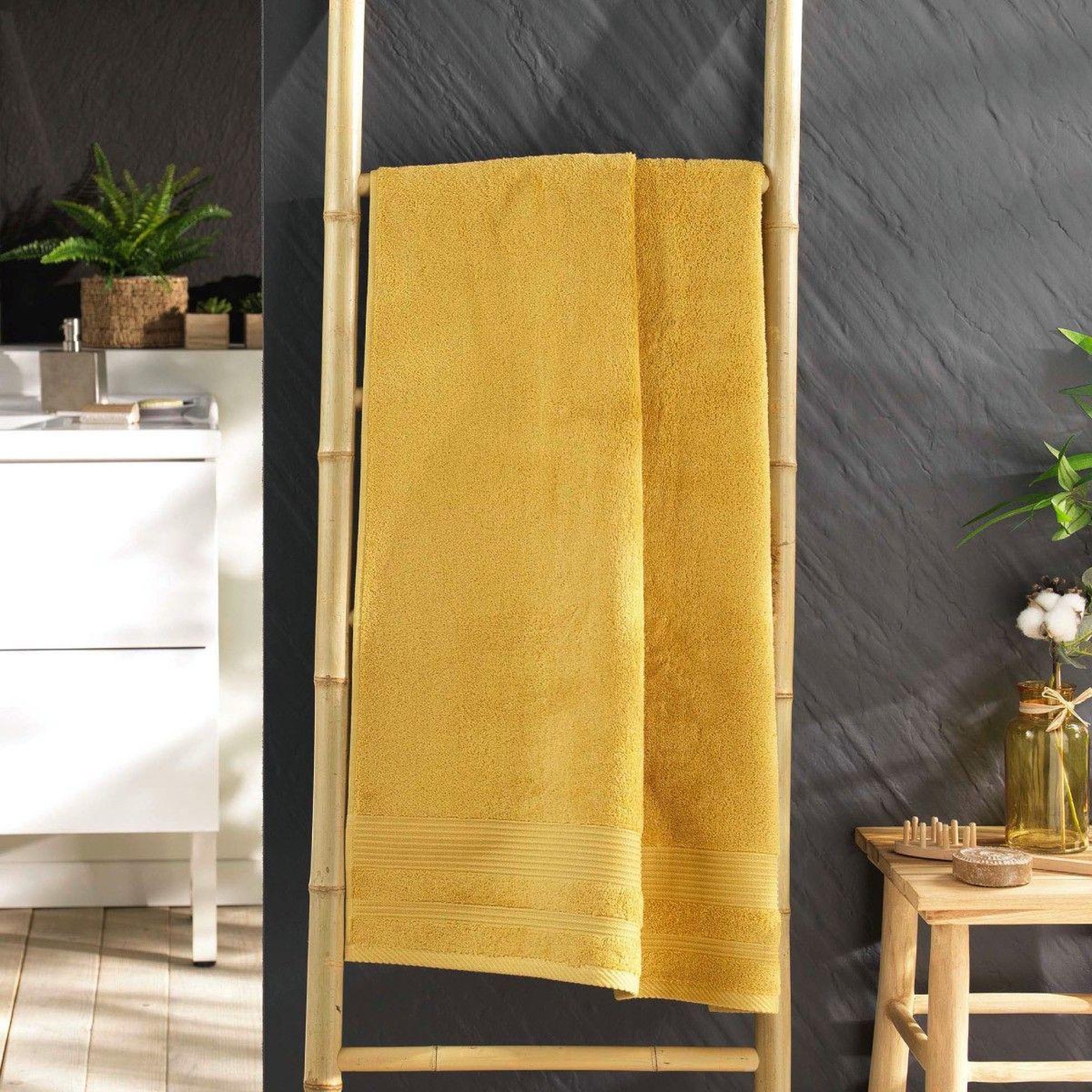 Voir la diapositive 4 : Douceur d'Intérieur Drap de douche  tendresse  70x130cm mimosa