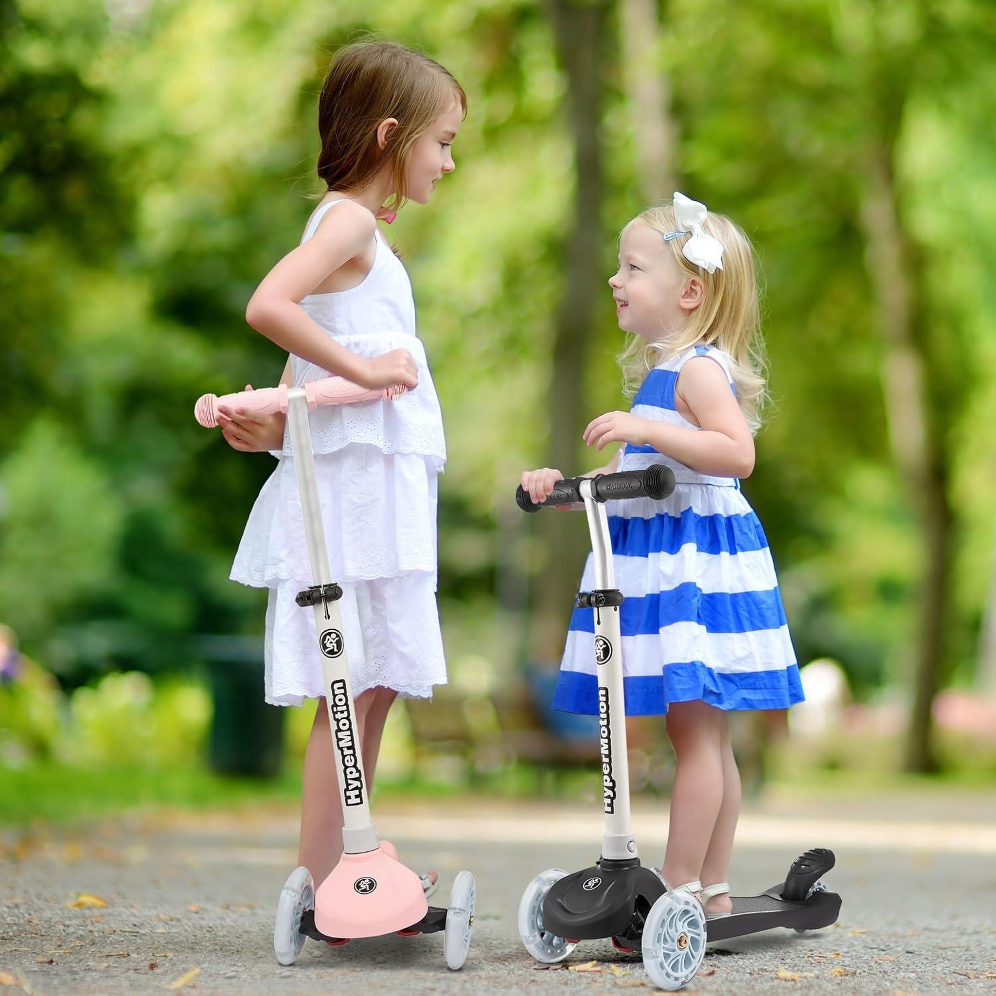 Voir la diapositive 2 : HYPERMOTION Trottinette Enfant 3 Roues Noire avec LED Multicolores, Guidon Réglable, dès 3 Ans