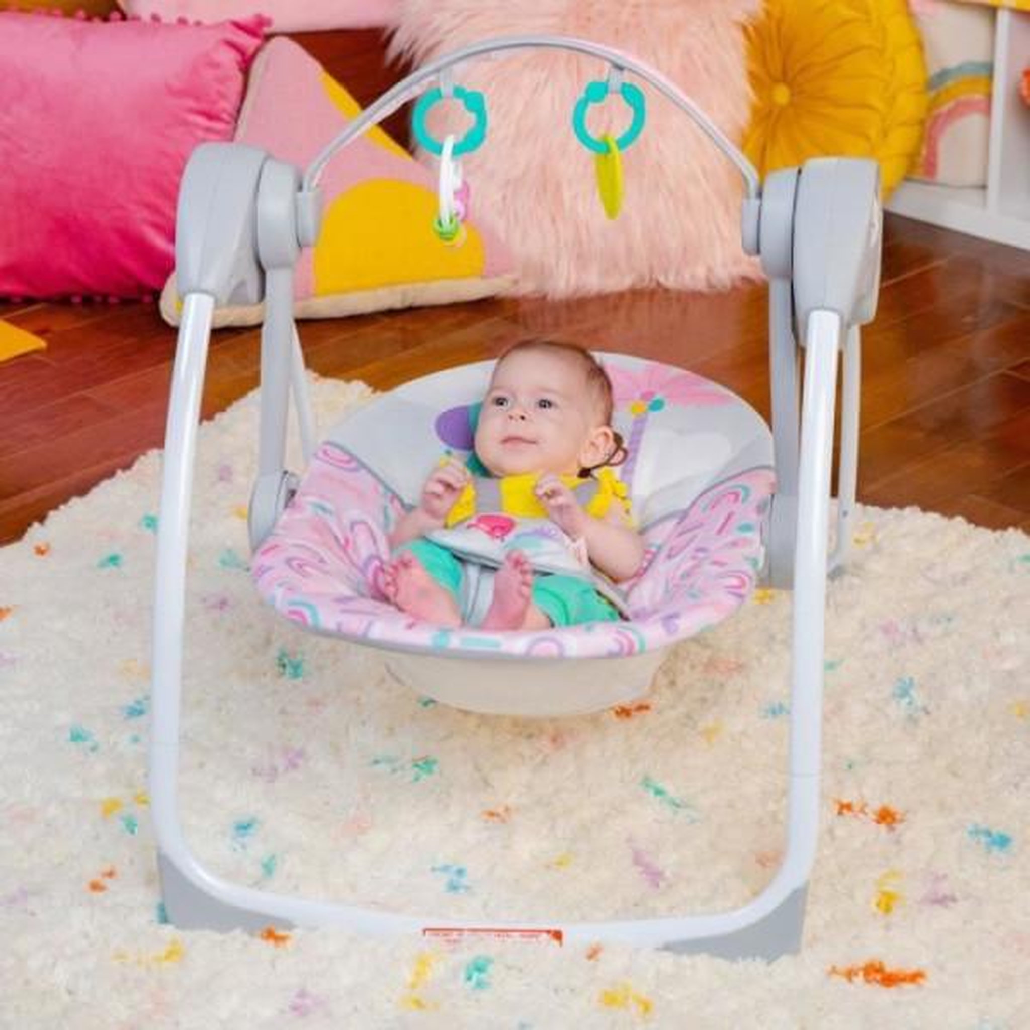 Voir la diapositive 2 : Bright Starts Bright starts balancelle bébé électrique compacte – animaux, rose, 6 vitesses balancement, 10 chansons, 2 position d'inclin