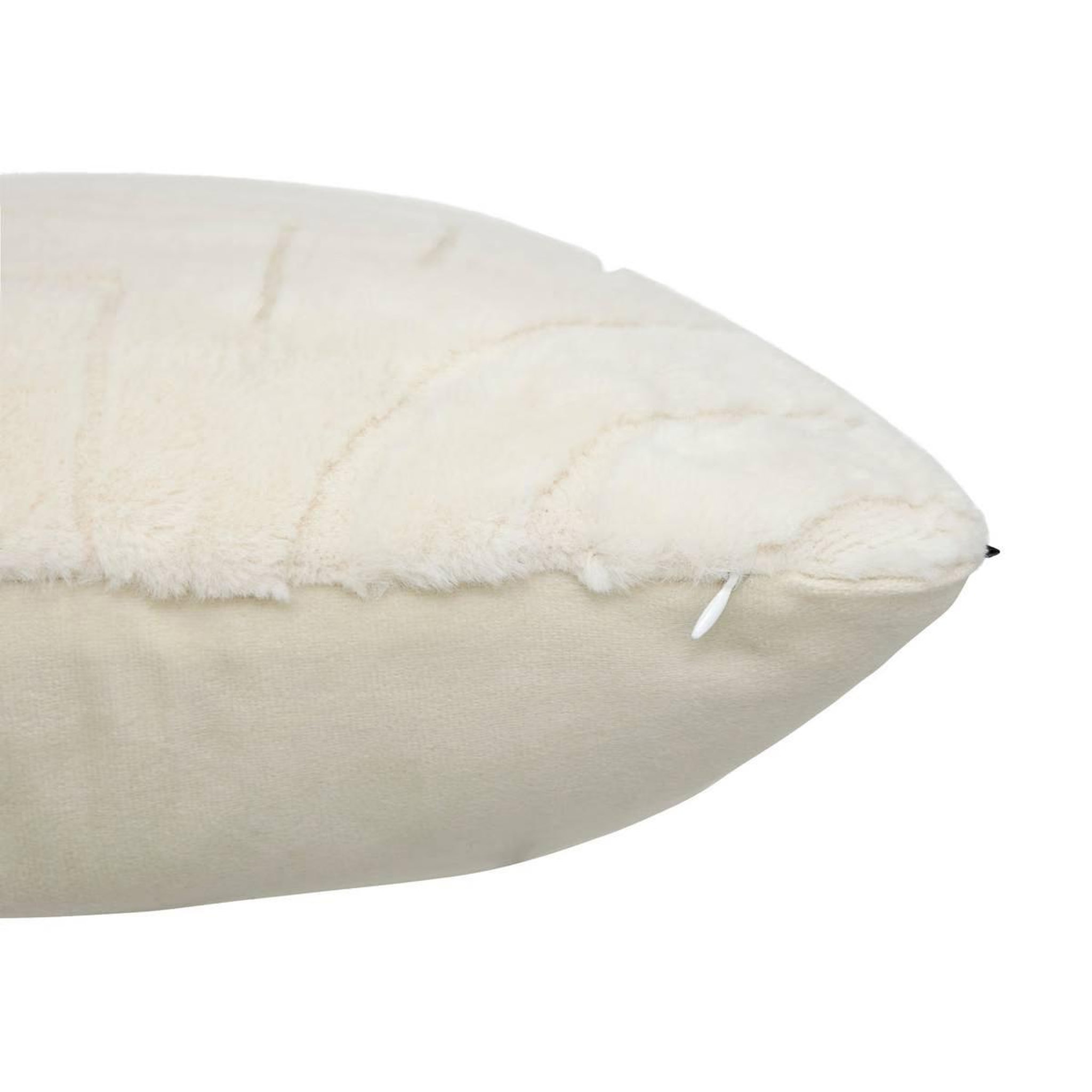 Voir la diapositive 2 : ATMOSPHERA Coussin imitation fourrure  arka  45x45cm ivoire
