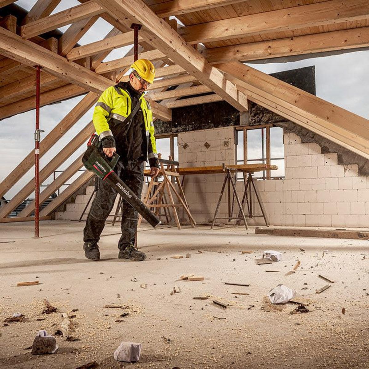 METABO SAS Souffleur 18 V LB 18 LTX BL - 2 x 5,2 Ah Li-Power, ASC 55