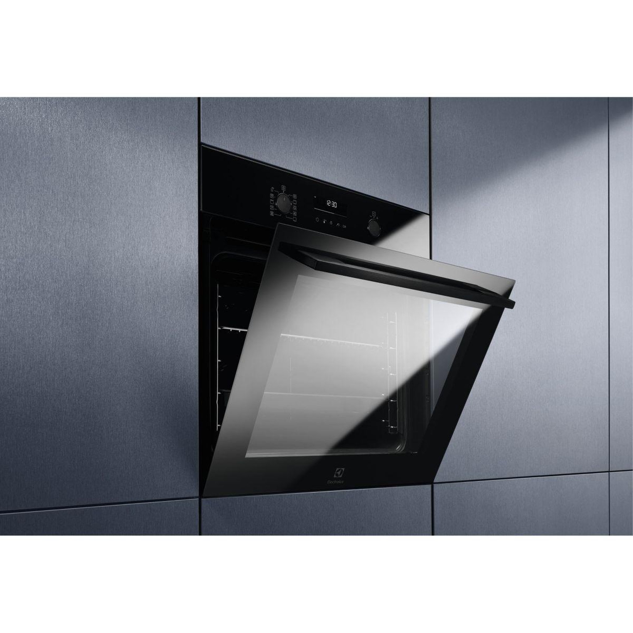 Voir la diapositive 3 : ELECTROLUX Four encastrable EOFDP46BK
