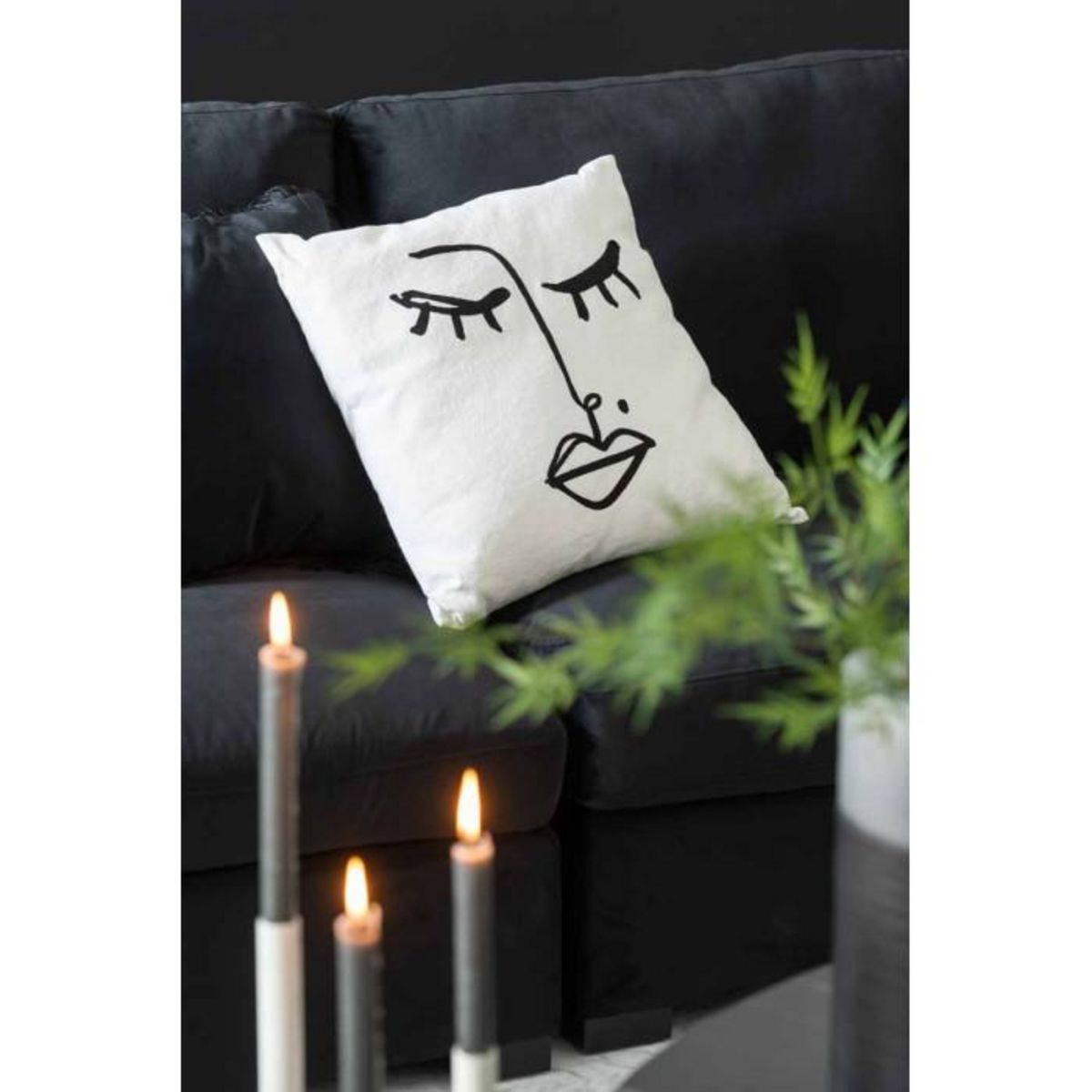 Paris Prix Coussin Déco  Mélissa  50x50cm Blanc & Noir