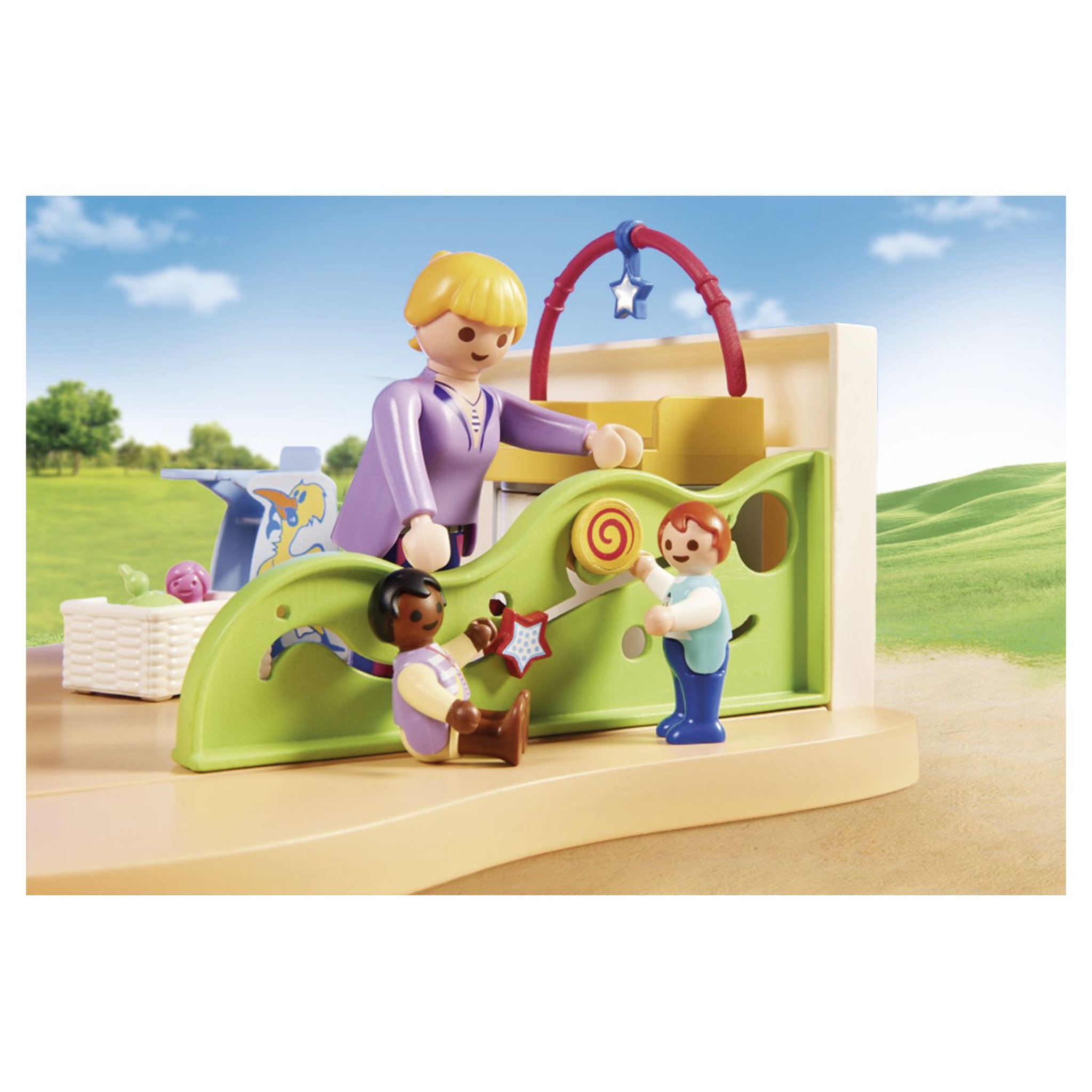 Voir la diapositive 2 : PLAYMOBIL 70282 - City Life - Espace crèche pour bébés
