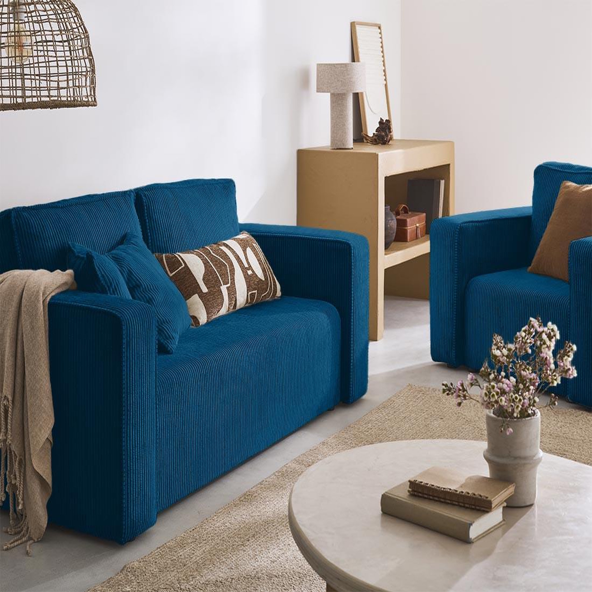 Voir la diapositive 2 : BEST MOBILIER Topaze - canapé droit 2 places - en velours côtelé