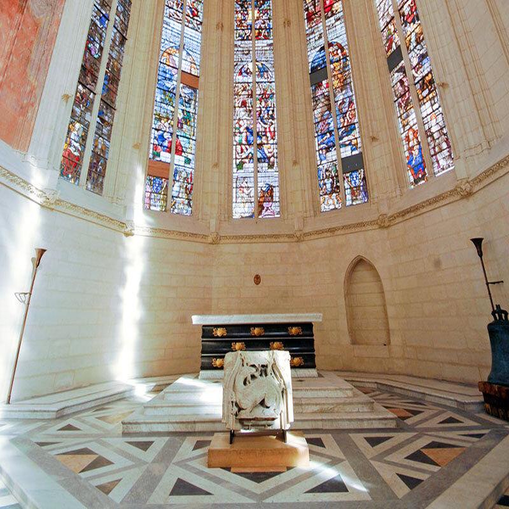 Voir la diapositive 3 : Smartbox Journée monument : 2 entrées prioritaires adulte au château de vincennes - coffret cadeau sport & aventure