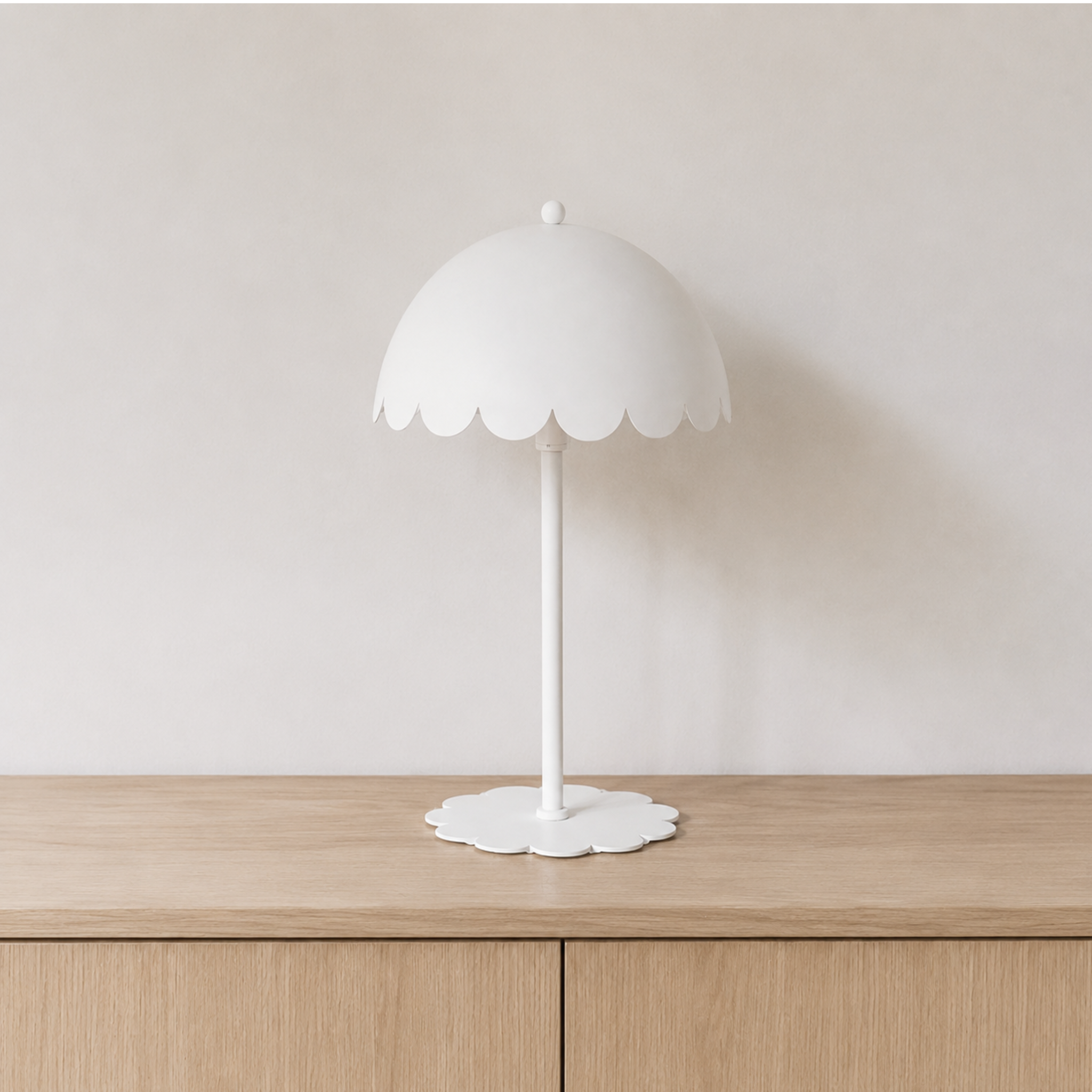 Voir la diapositive 2 : MAISON PAVANE Lampe à poser en métal blanc H43 cm-Flow