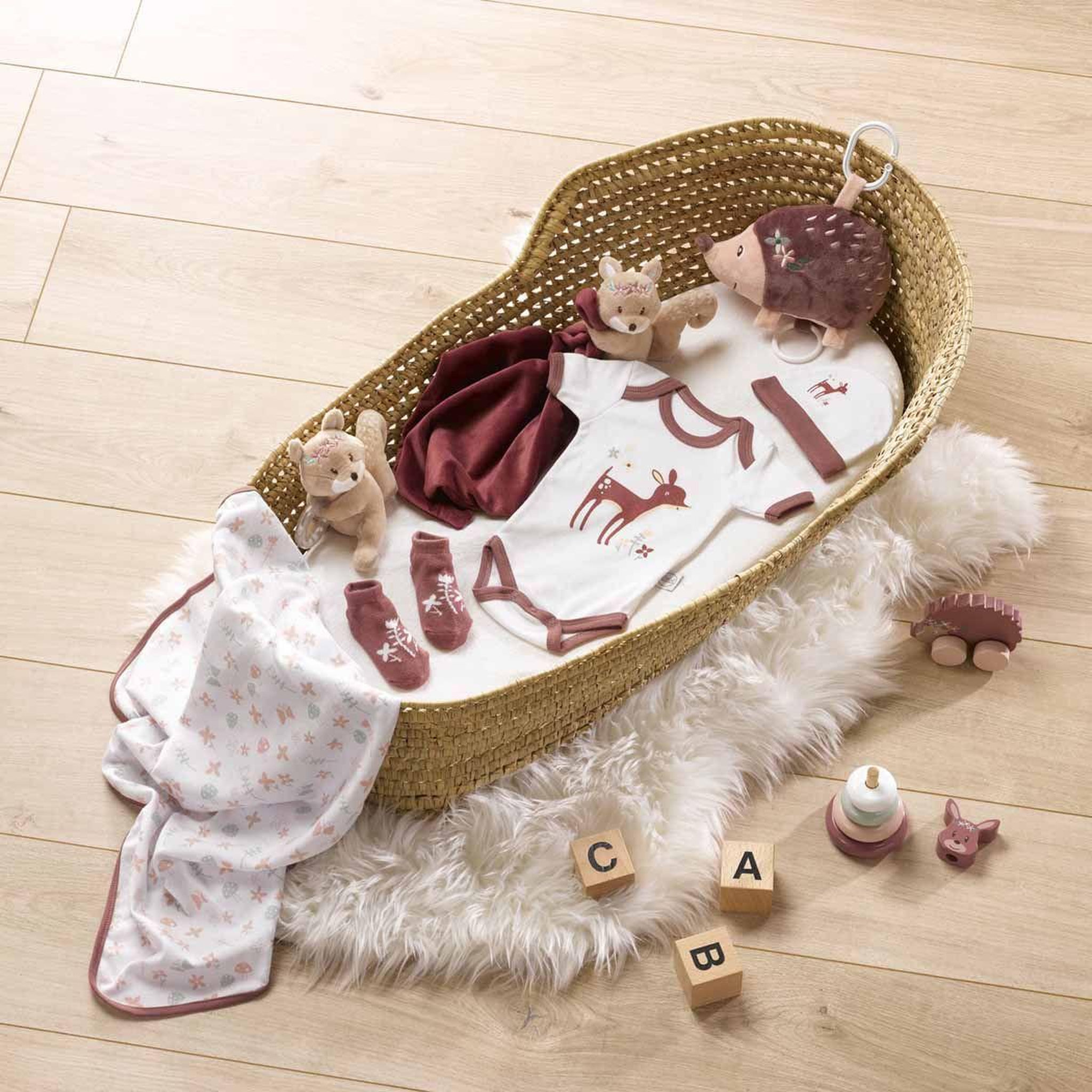 Voir la diapositive 2 : BEBE DOUCEUR Coffret naissance 3 pièces  faon  rose & blanc