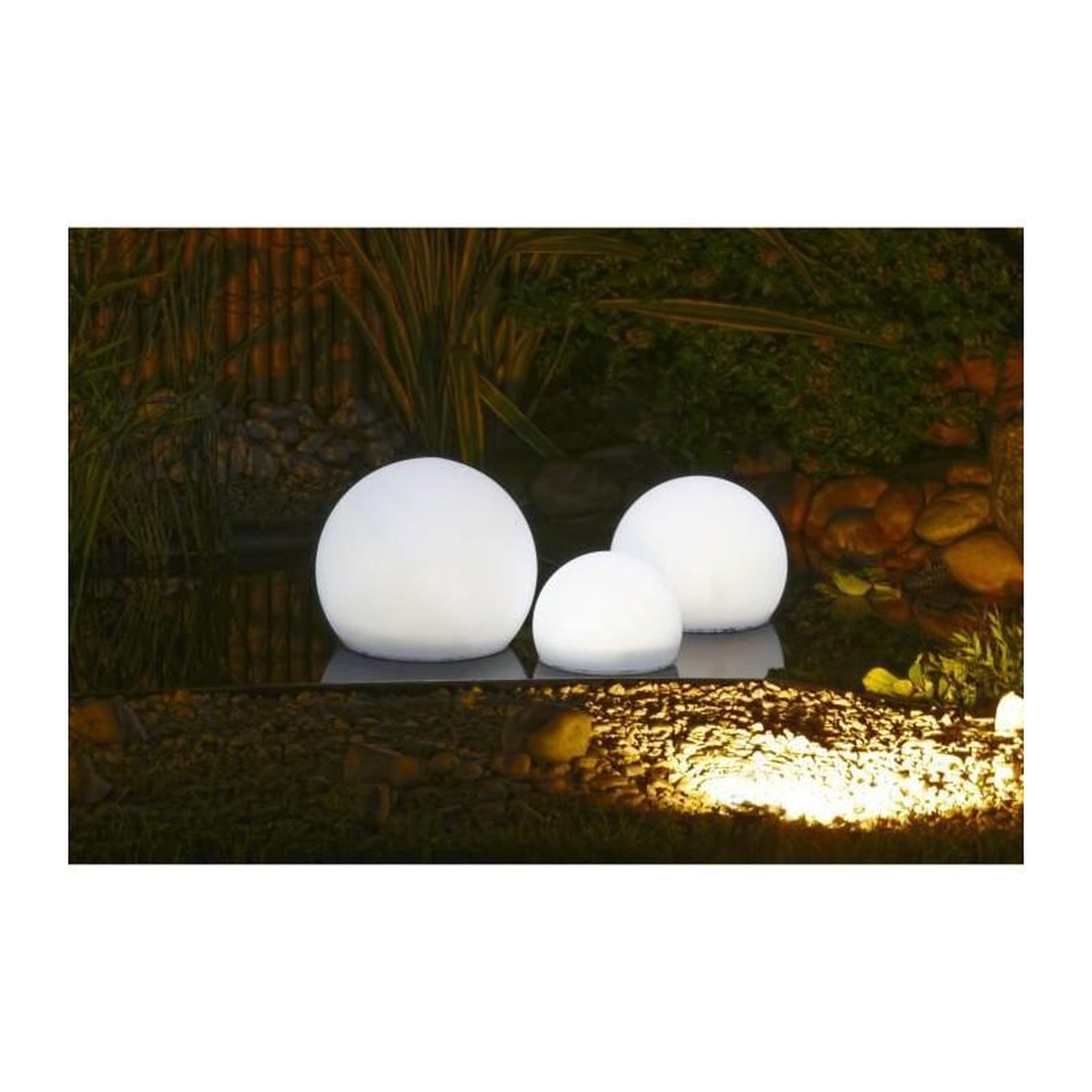 Voir la diapositive 3 : Ubbink Eclairage extérieur solaire décoratif SolarFloat 20 - Boule Ø20 cm - Télécommande - 16 couleurs au choix