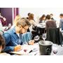 Voir la diapositive 4 : Smartbox Cours d'œnologie Prestige de 2h : grands crus de Bordeaux ou Bourgogne avec ProDégustation - Coffret Cadeau Gastronomie