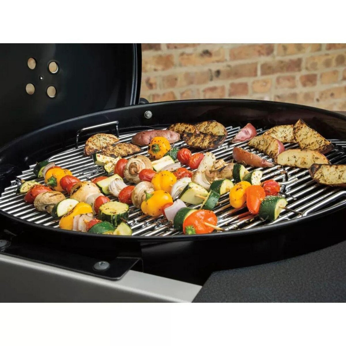 Weber Barbecue charbon Performer GBS Charcoal Grill black sur chariot 57 cm