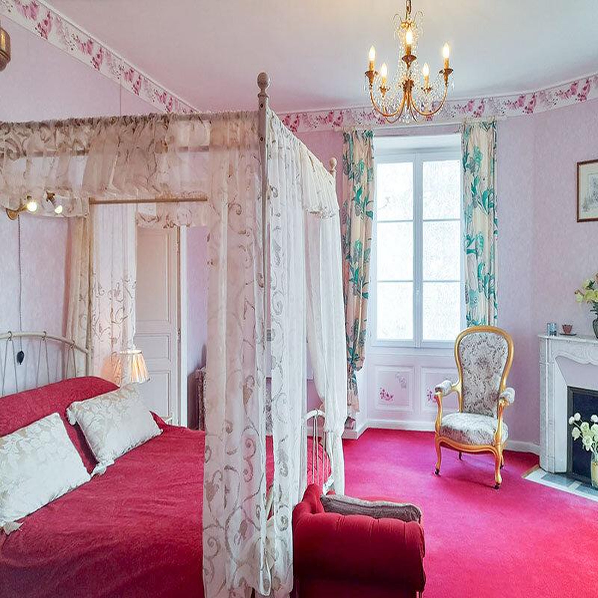 Voir la diapositive 2 : Smartbox 4 jours à deux dans un château près de la rochelle - coffret cadeau séjour