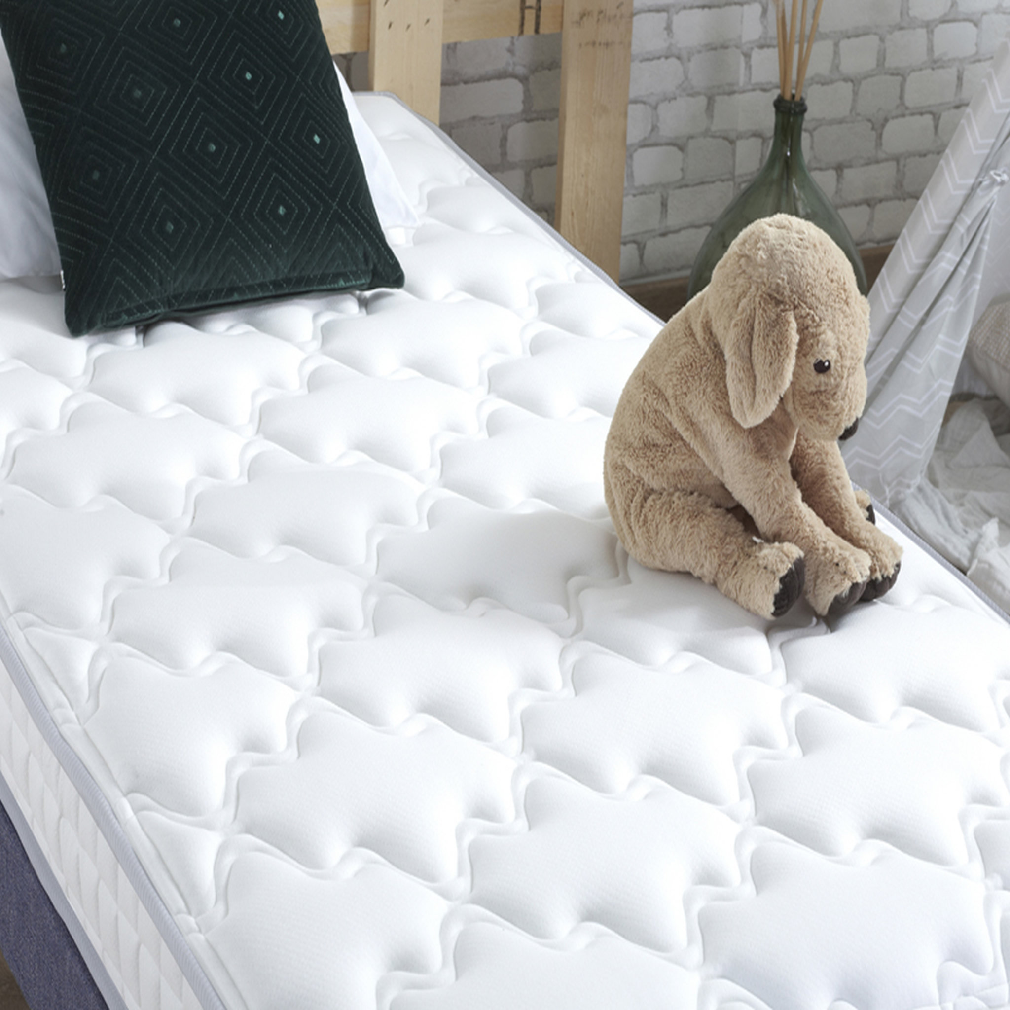 Voir la diapositive 5 : Ensemble matelas+sommier AVIGNON, couchage 90x190cm, matelas mousse HR + LATEX  