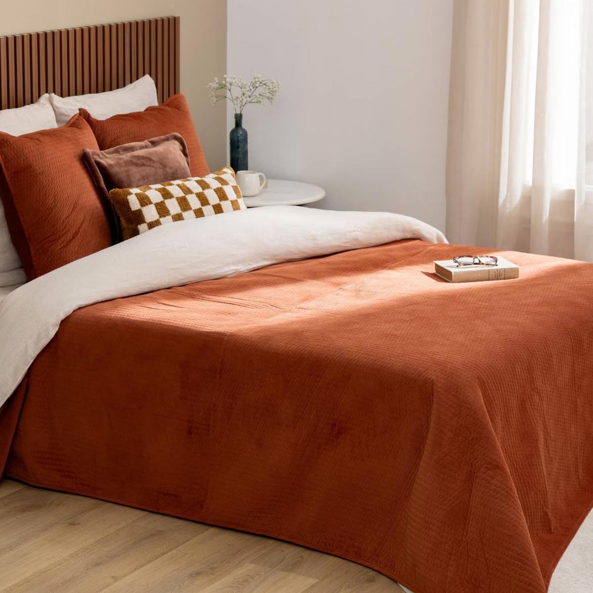 Voir la diapositive 5 : ATMOSPHERA Dessus de Lit & 2 Taies  Lilou  240x260cm Terracotta