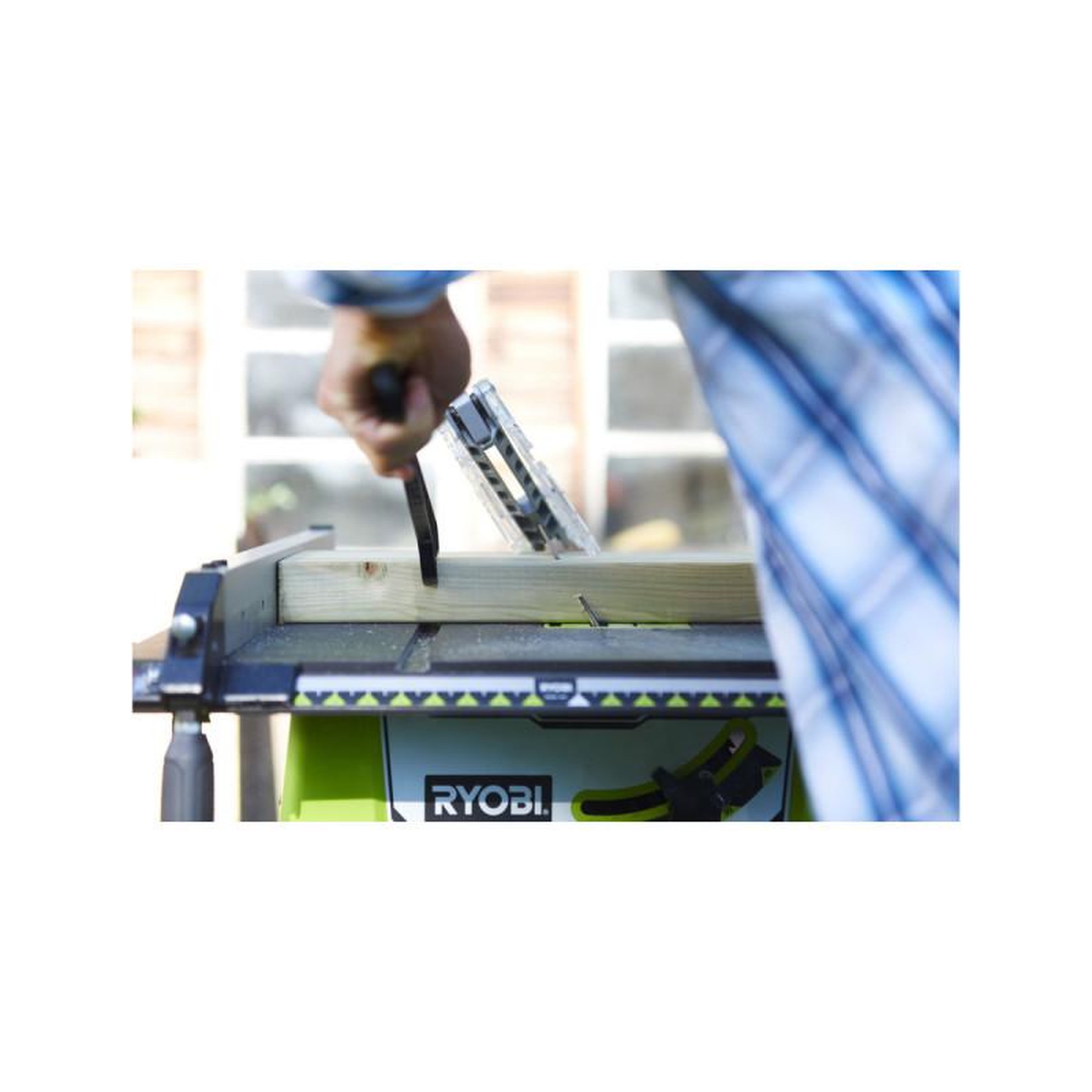 Voir la diapositive 2 : Ryobi Scie sur table électrique RYOBI 1800W 254mm - piètement rétractable - roues - extension - RTS1800EF