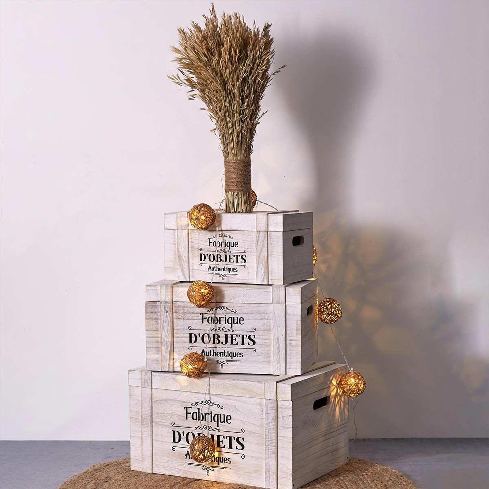 Voir la diapositive 6 : The Home Deco Factory Guirlande lumineuse 8 led  boule rotin  156cm naturel